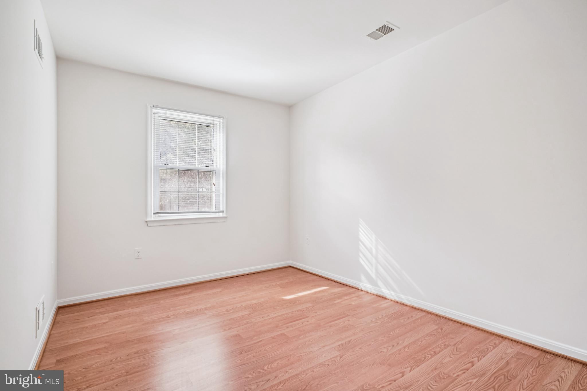 CHURCHILL SQUARE - Residential