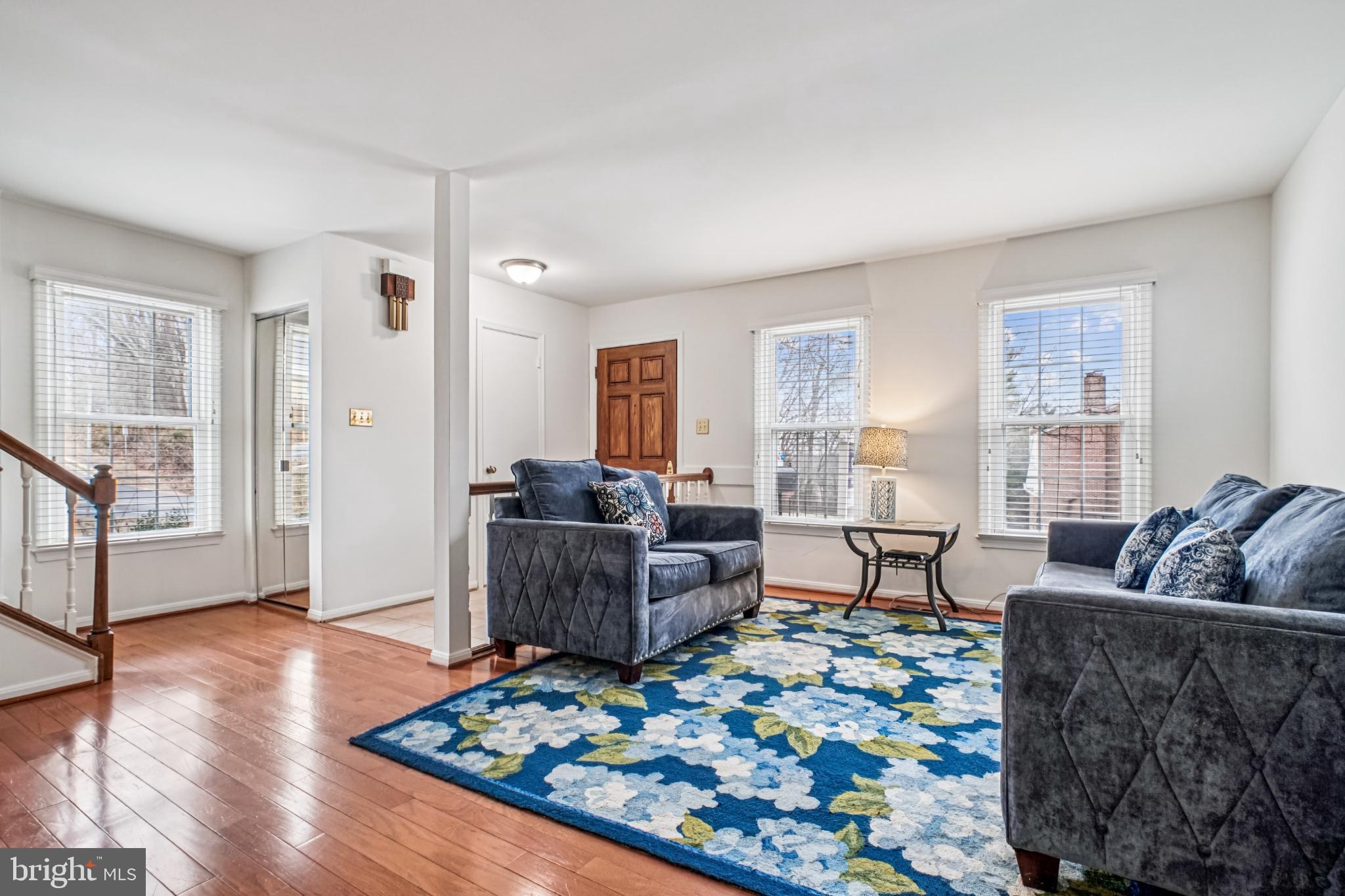 CHURCHILL SQUARE - Residential