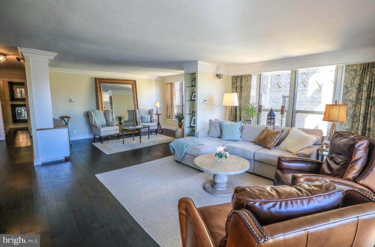 THE DORCHESTER - Residential Lease