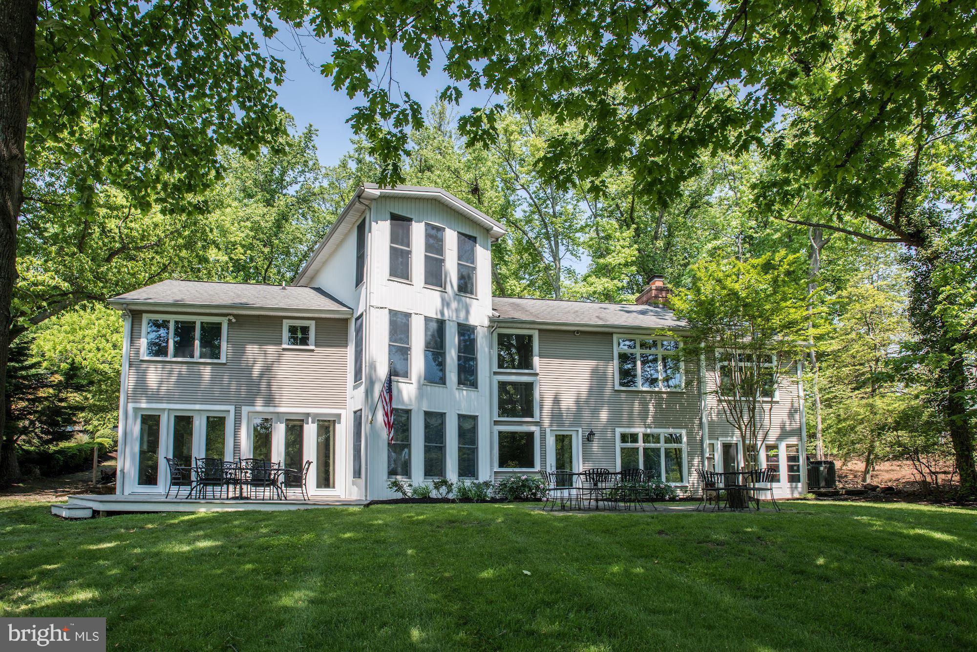 ANNAPOLIS ROADS - Residential