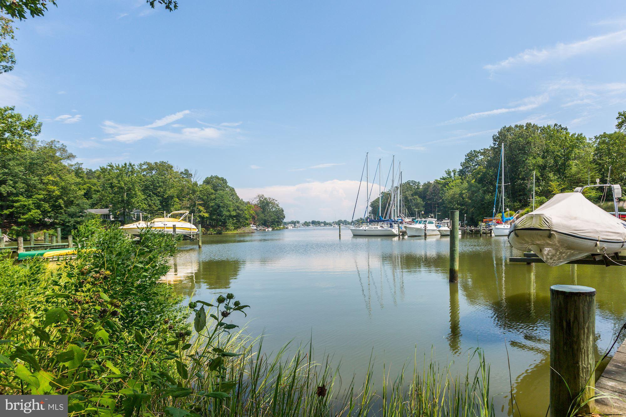 ANNAPOLIS ROADS - Residential