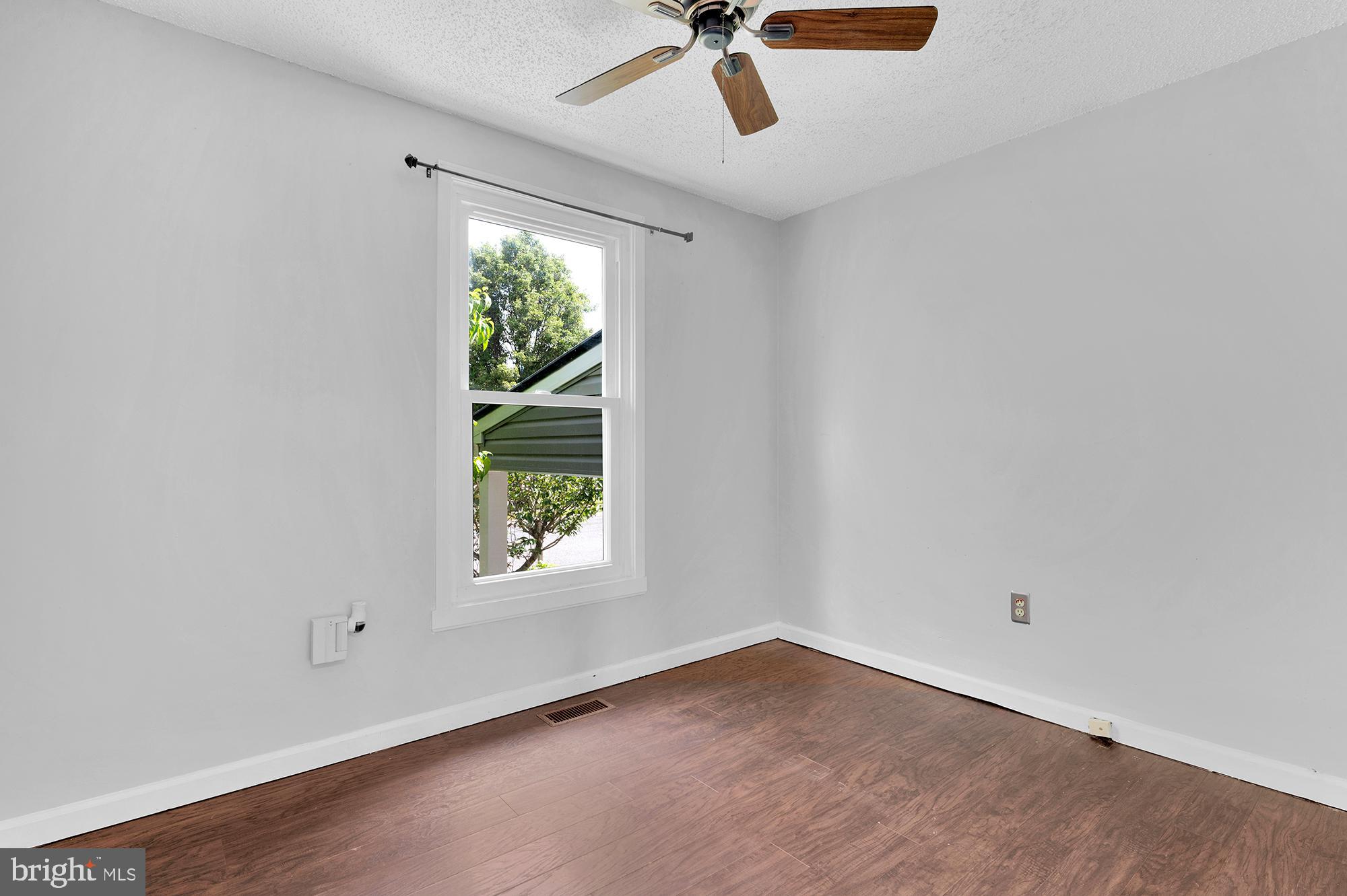 CONCORD COVE - Residential