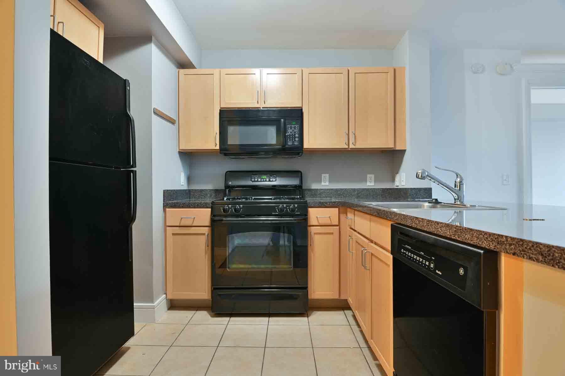 800 4TH STREET SW N411