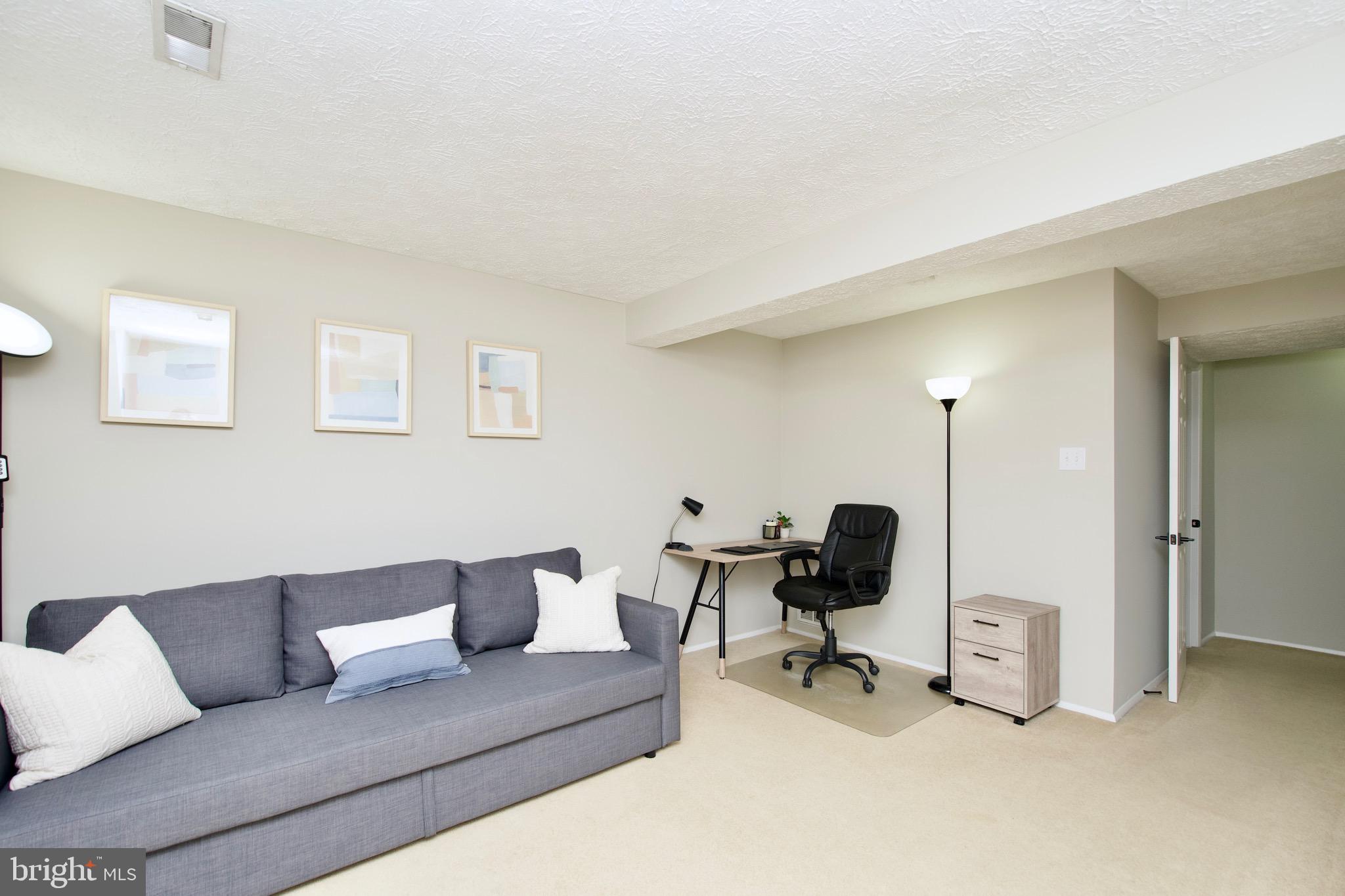 NEWINGTON HEIGHTS - Residential