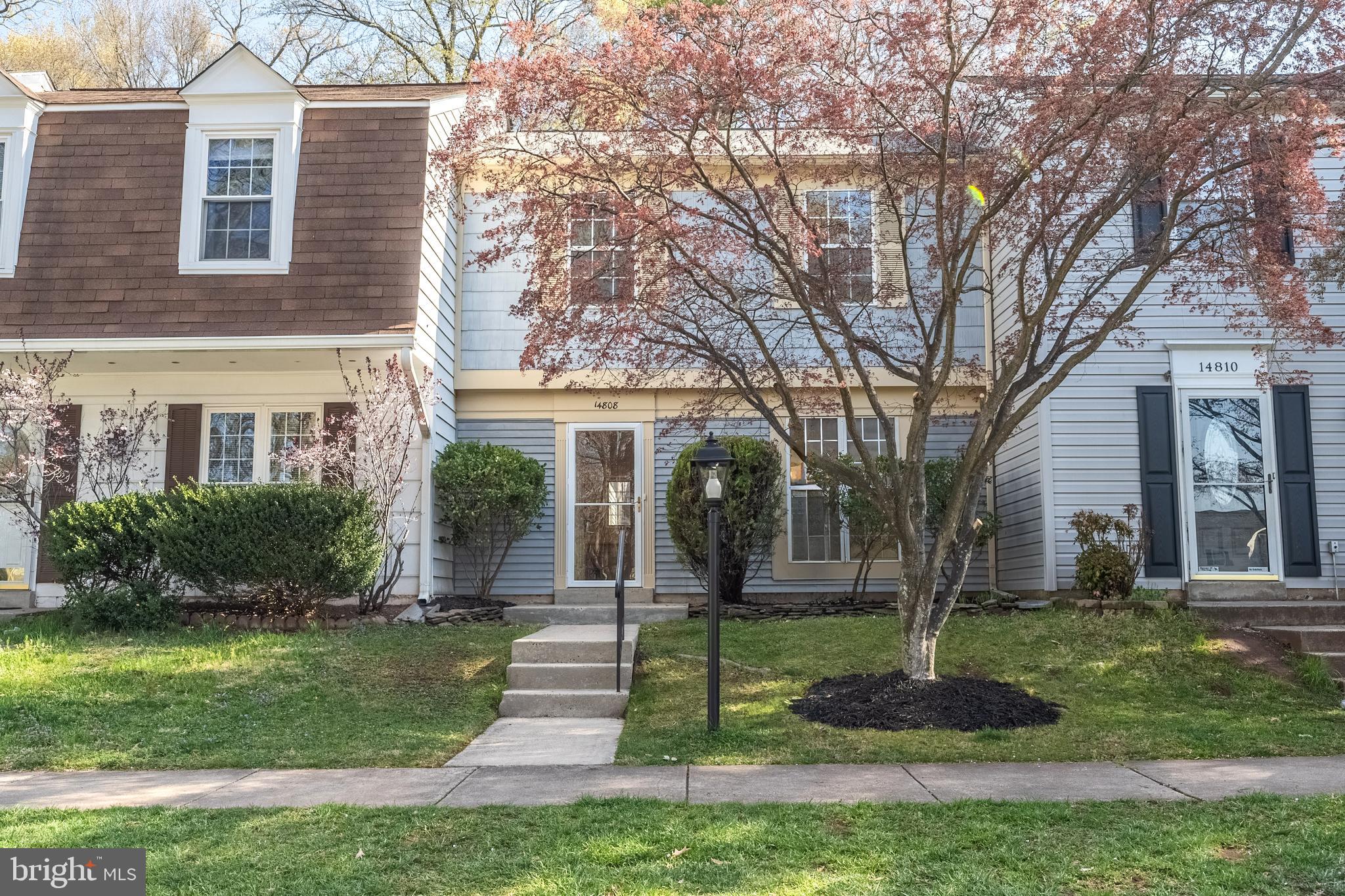 LONDON TOWN WEST - Residential