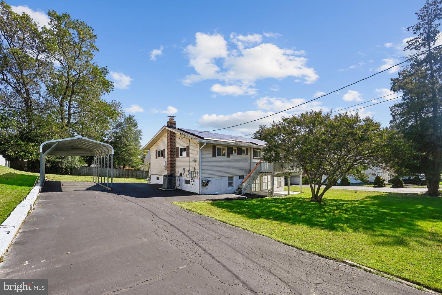 1185 BAYVIEW VISTA