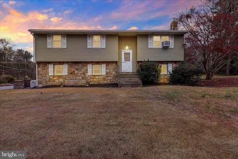 2565 HILL ROAD READING PA 19606