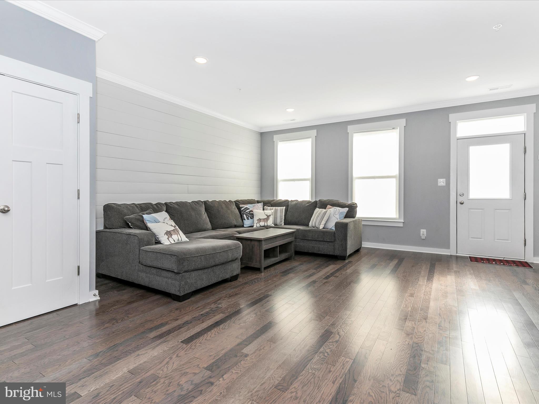 GAMBRILL VIEW - Residential