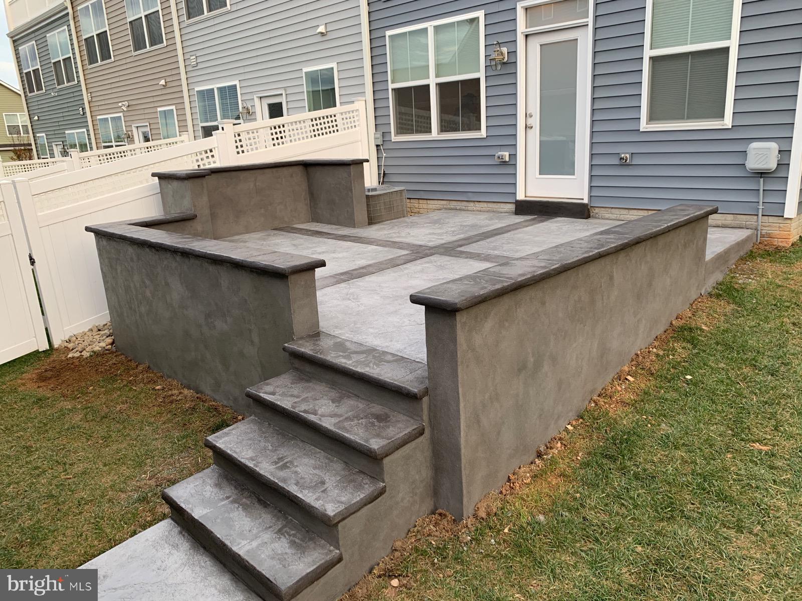 GAMBRILL VIEW - Residential