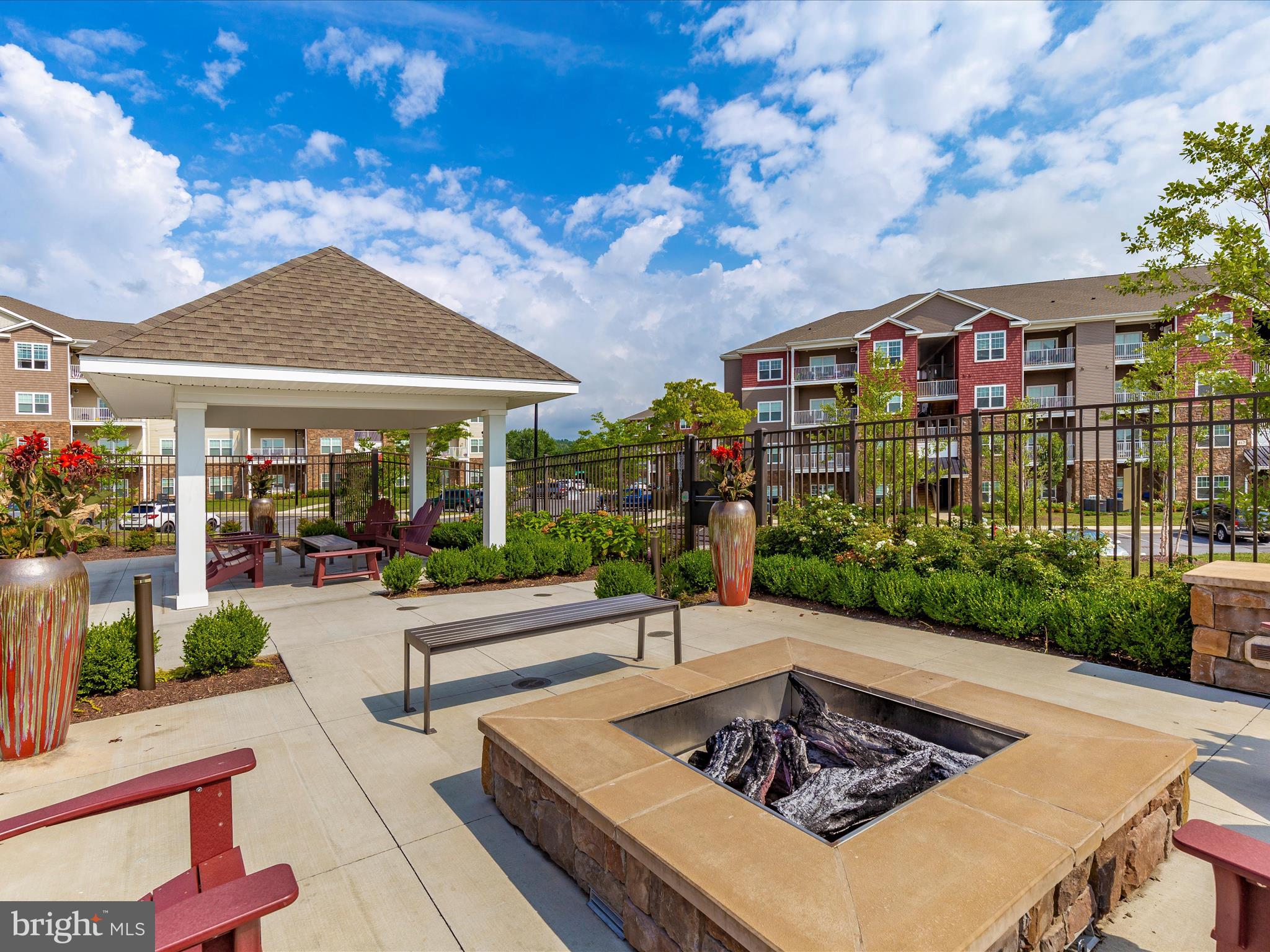 GAMBRILL VIEW - Residential