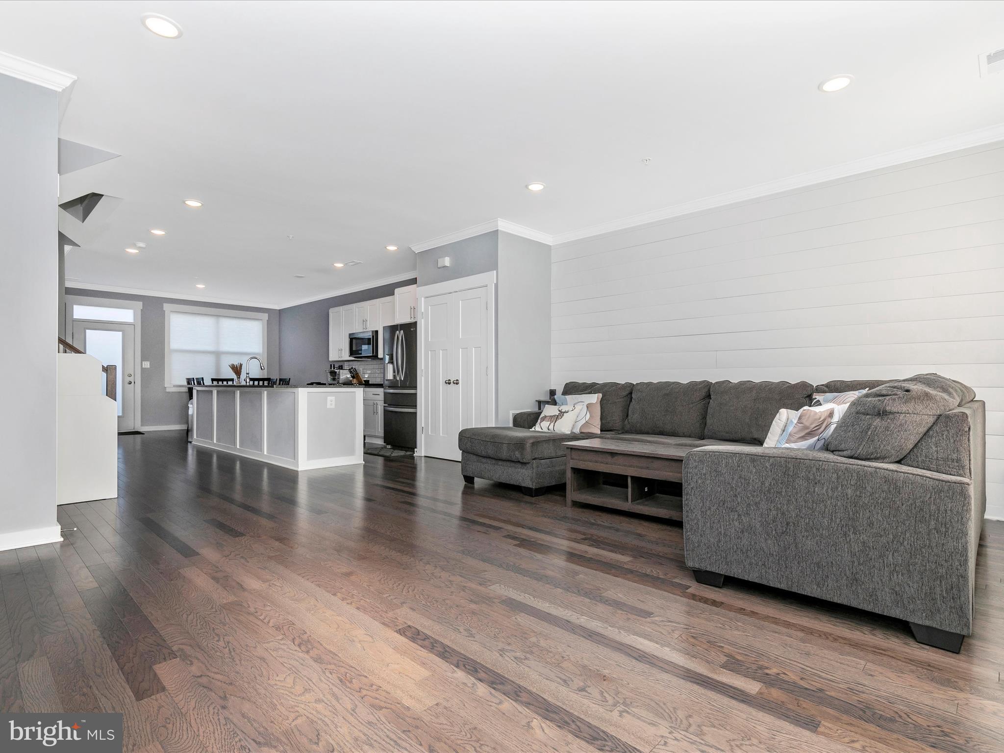 GAMBRILL VIEW - Residential