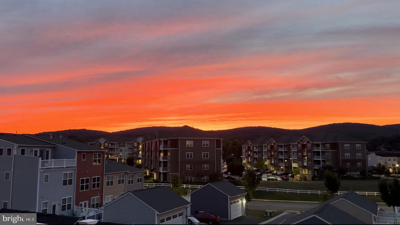 GAMBRILL VIEW - Residential