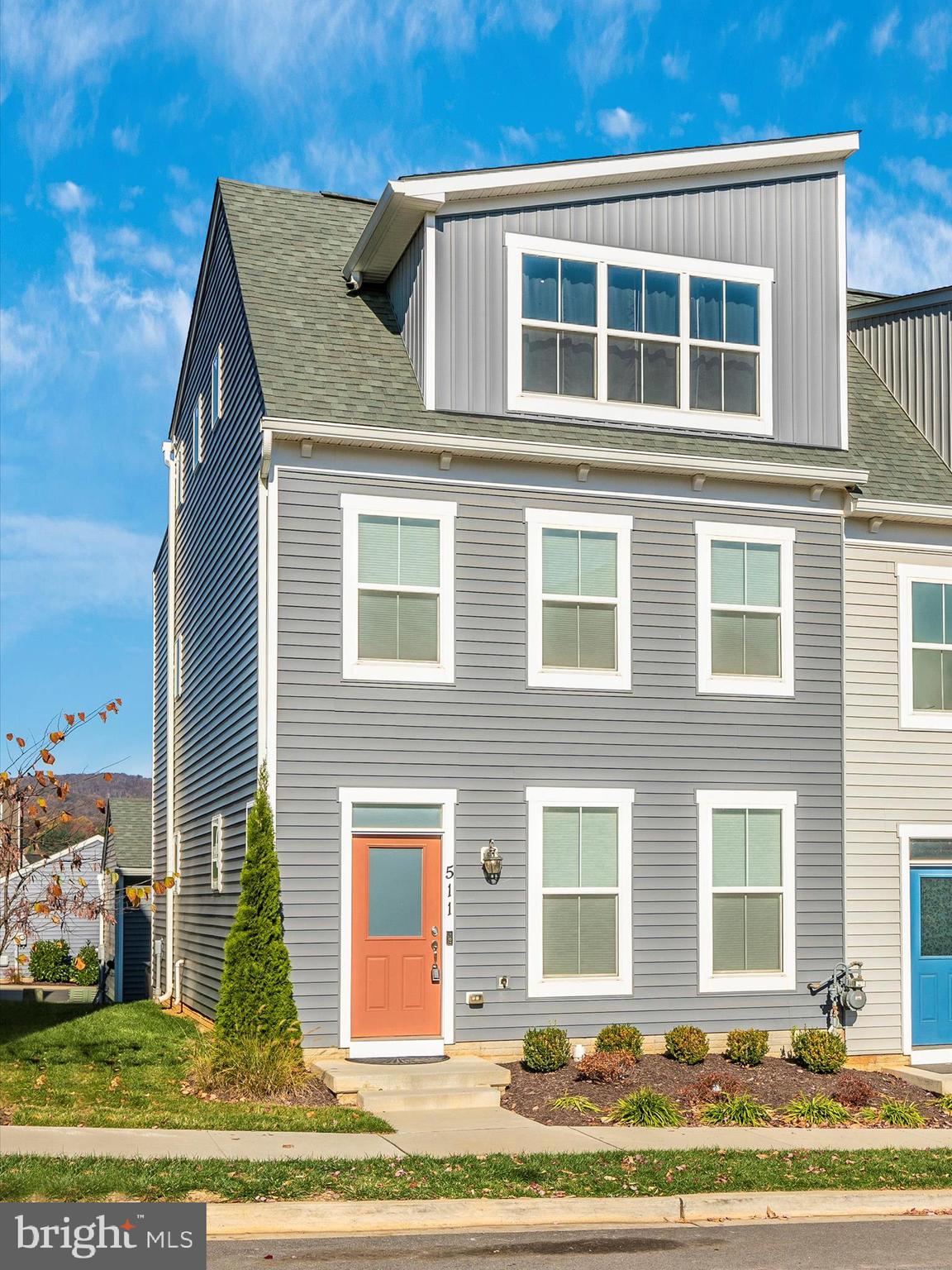 GAMBRILL VIEW - Residential