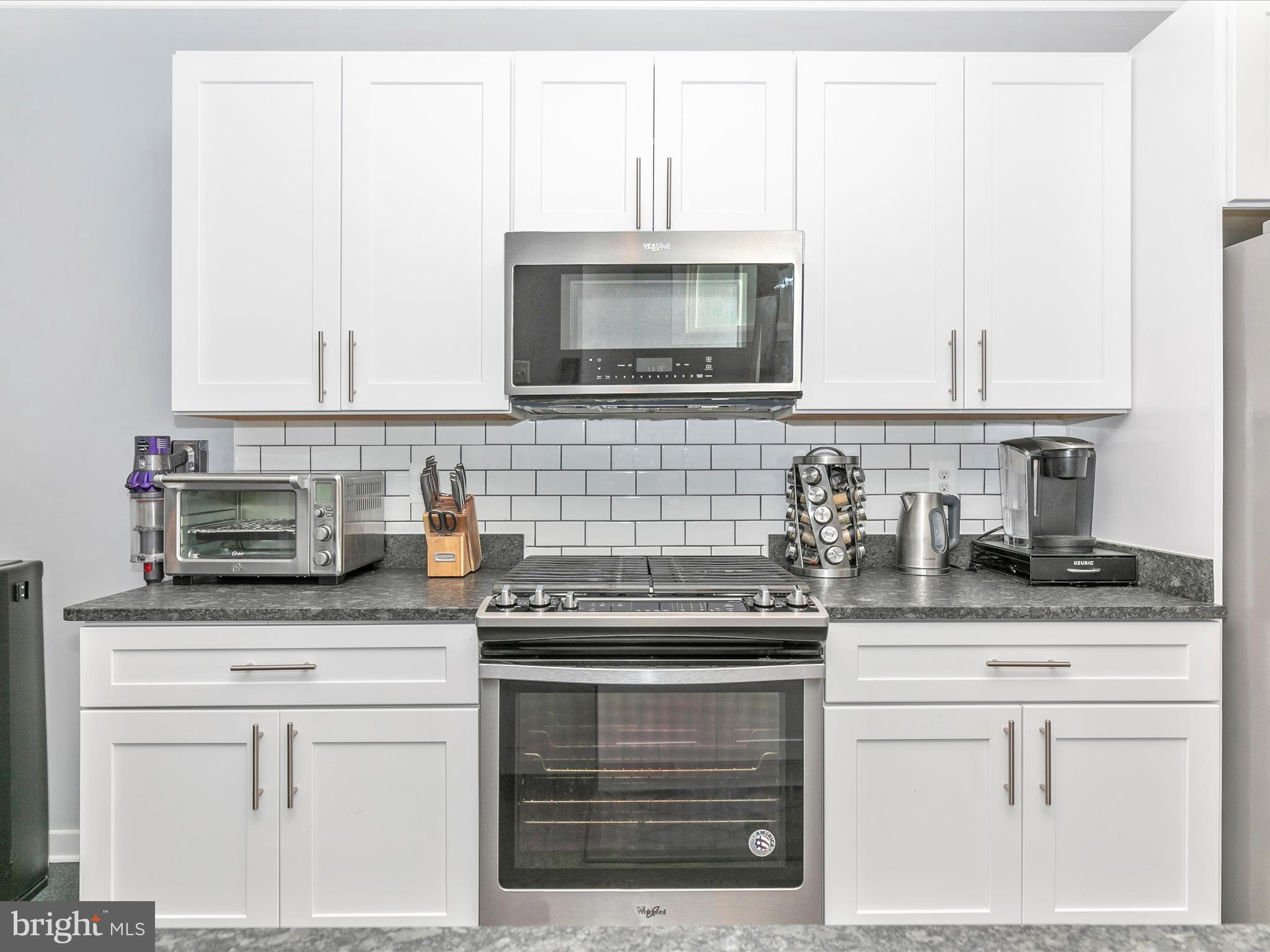 GAMBRILL VIEW - Residential