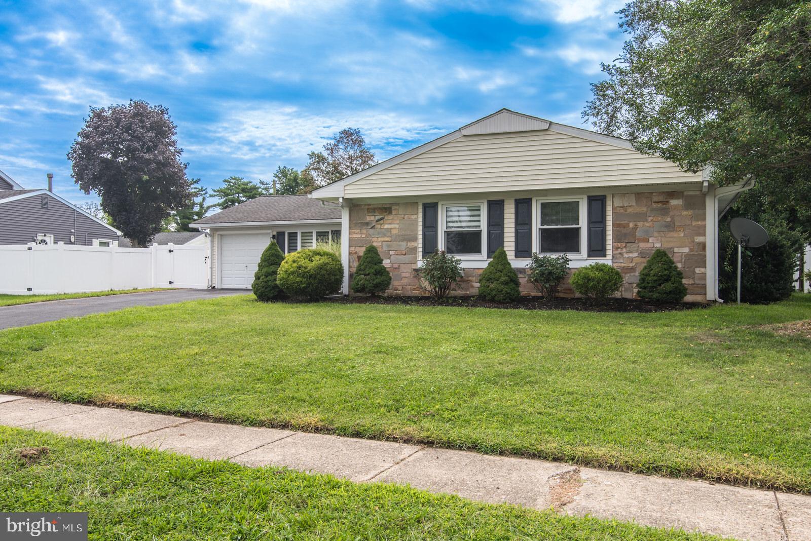 28 GIMBLE LANE