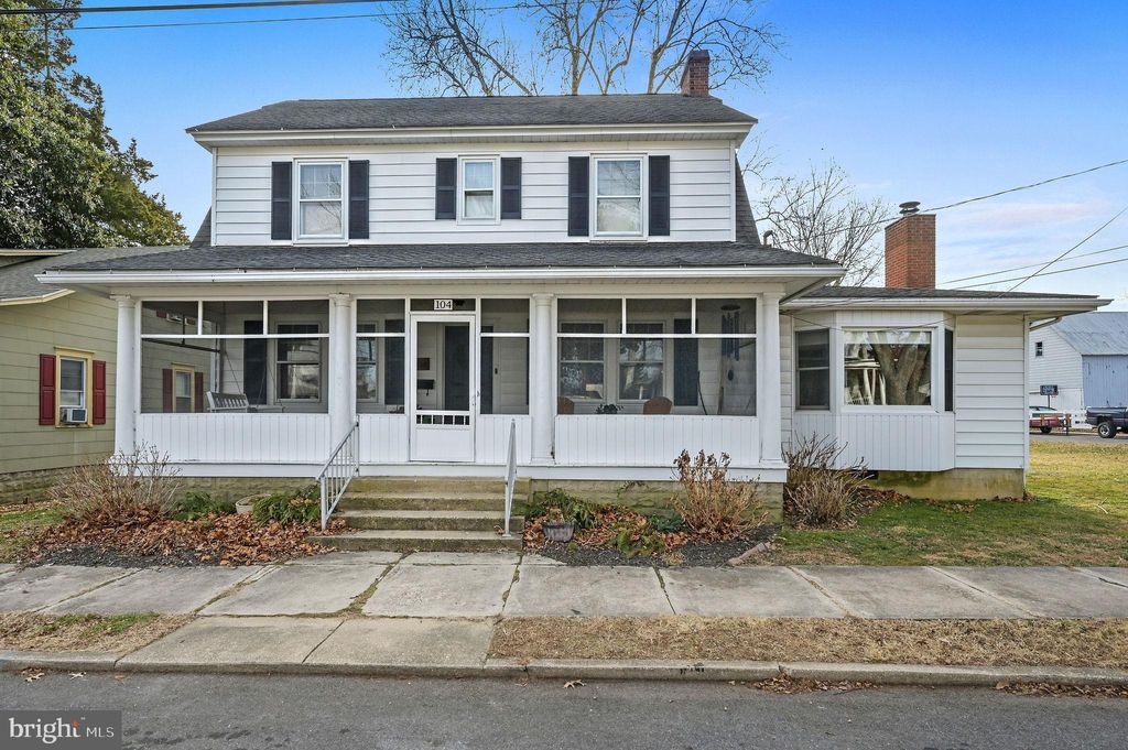 Photo of 104 E Third Street, WYOMING, DE 19934 (MLS # DEKT2044066)