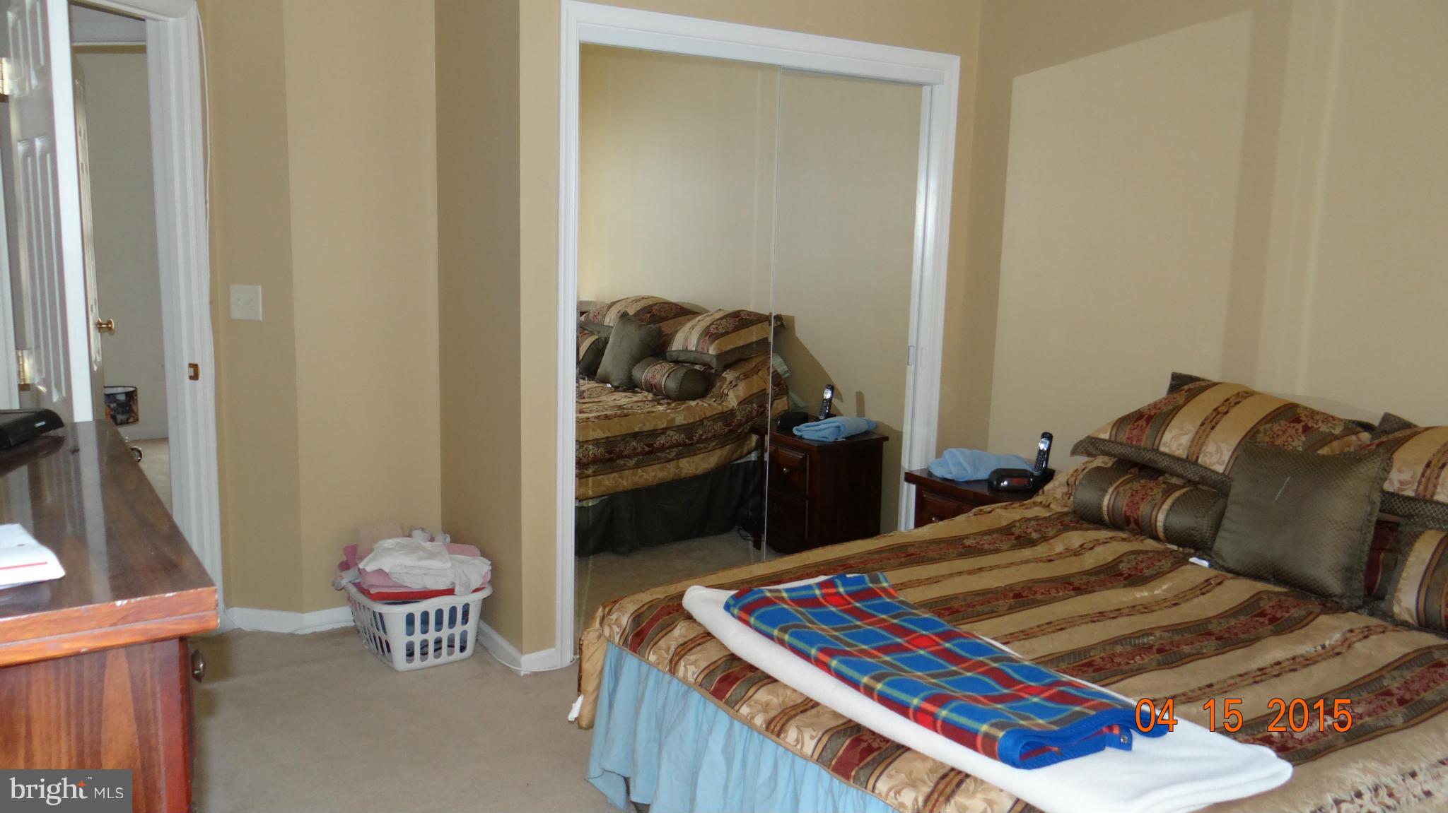 LAKE LAND - Residential Lease