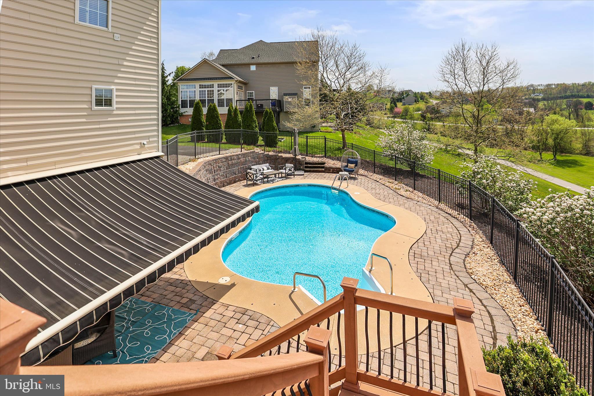 SUMMIT RIDGE - Residential