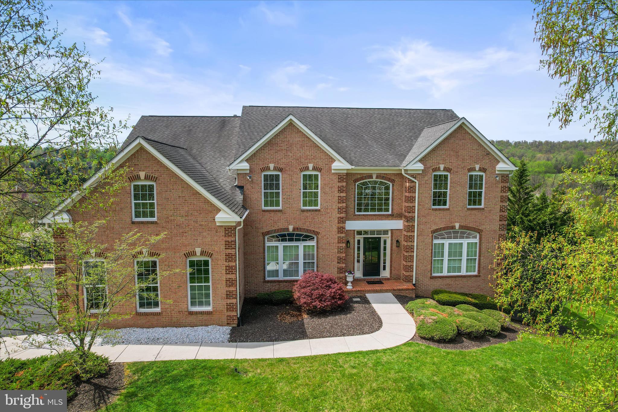 SUMMIT RIDGE - Residential