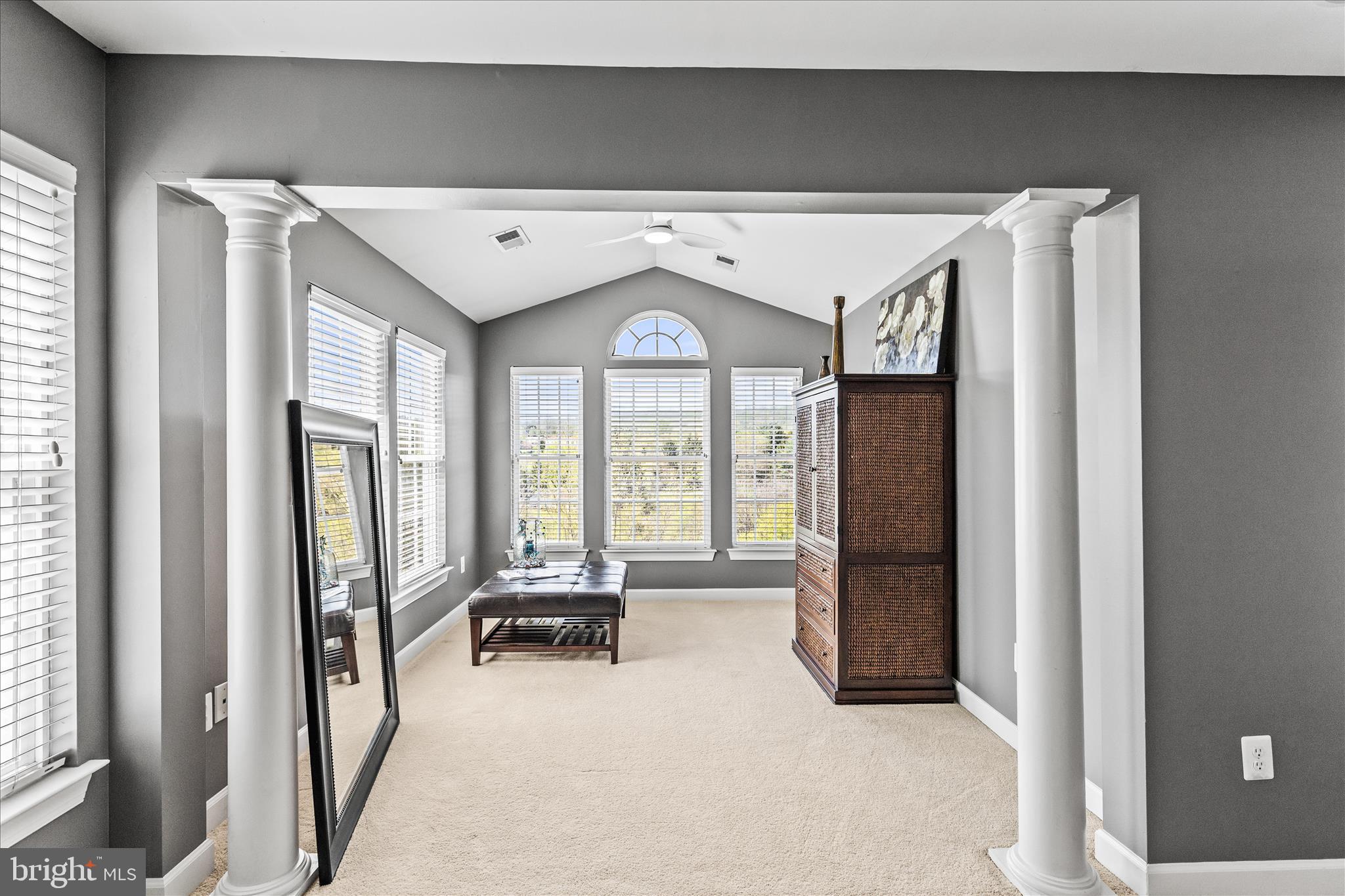 SUMMIT RIDGE - Residential