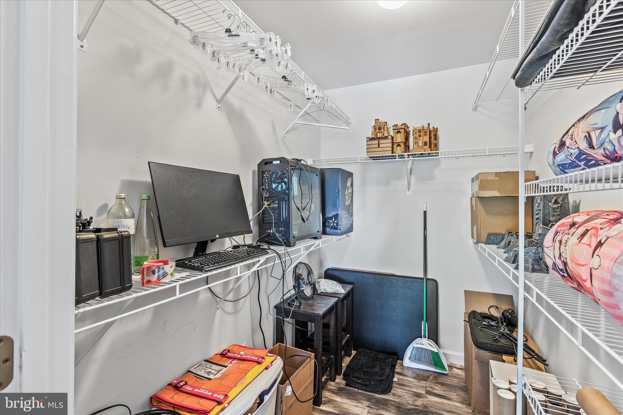 SUMMIT RIDGE - Residential