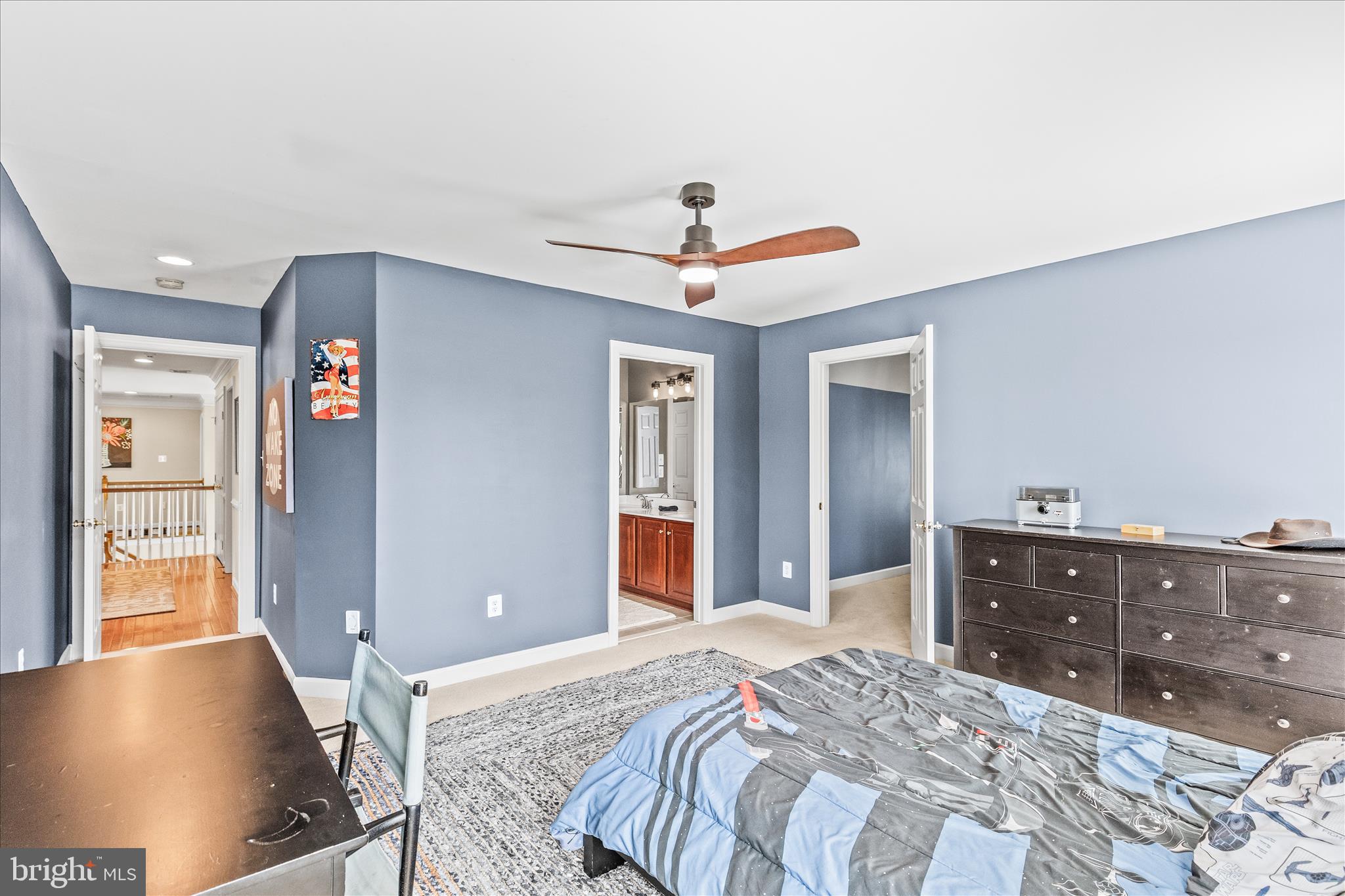 SUMMIT RIDGE - Residential