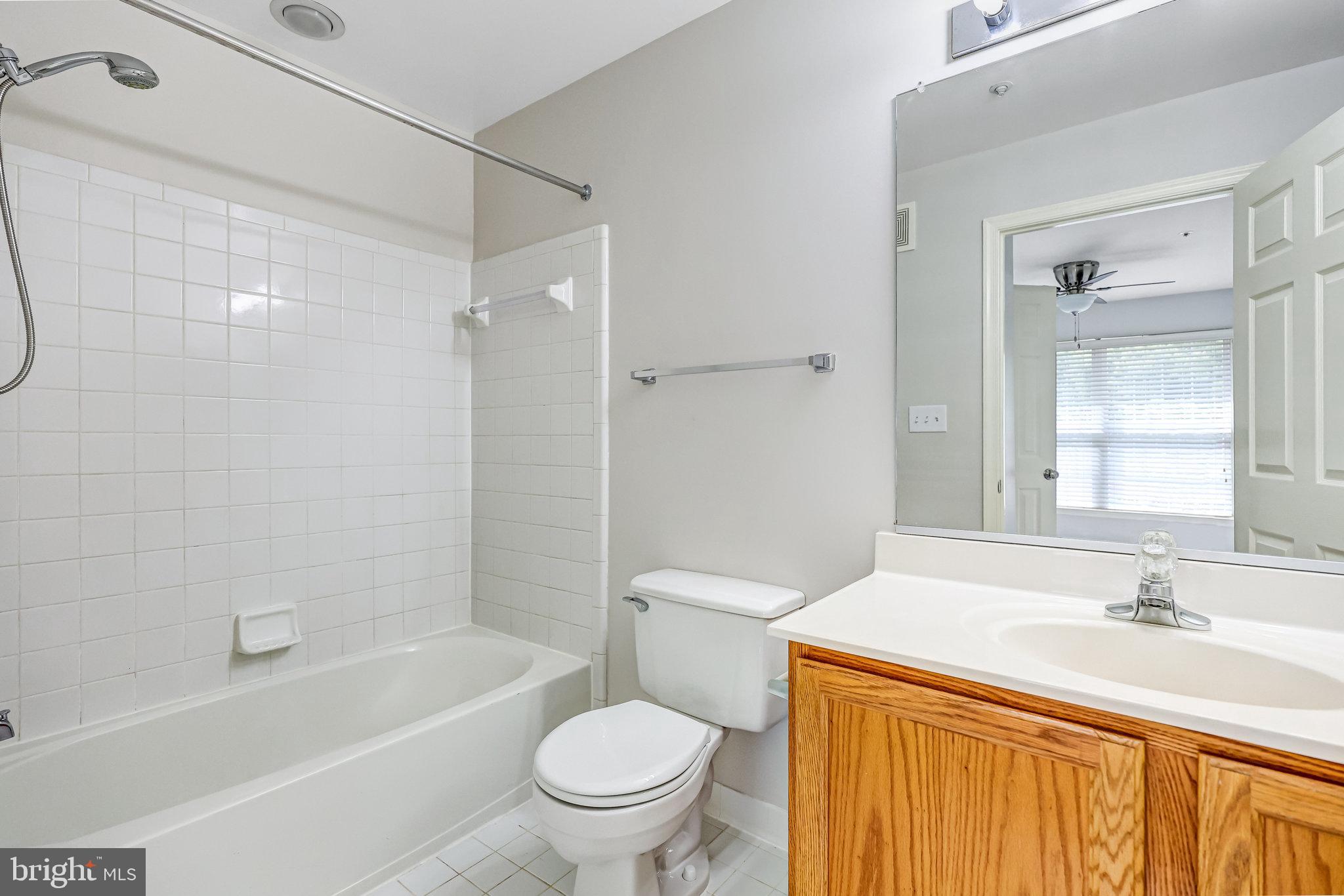 CONDO AT ISLAND CREEK - Residential