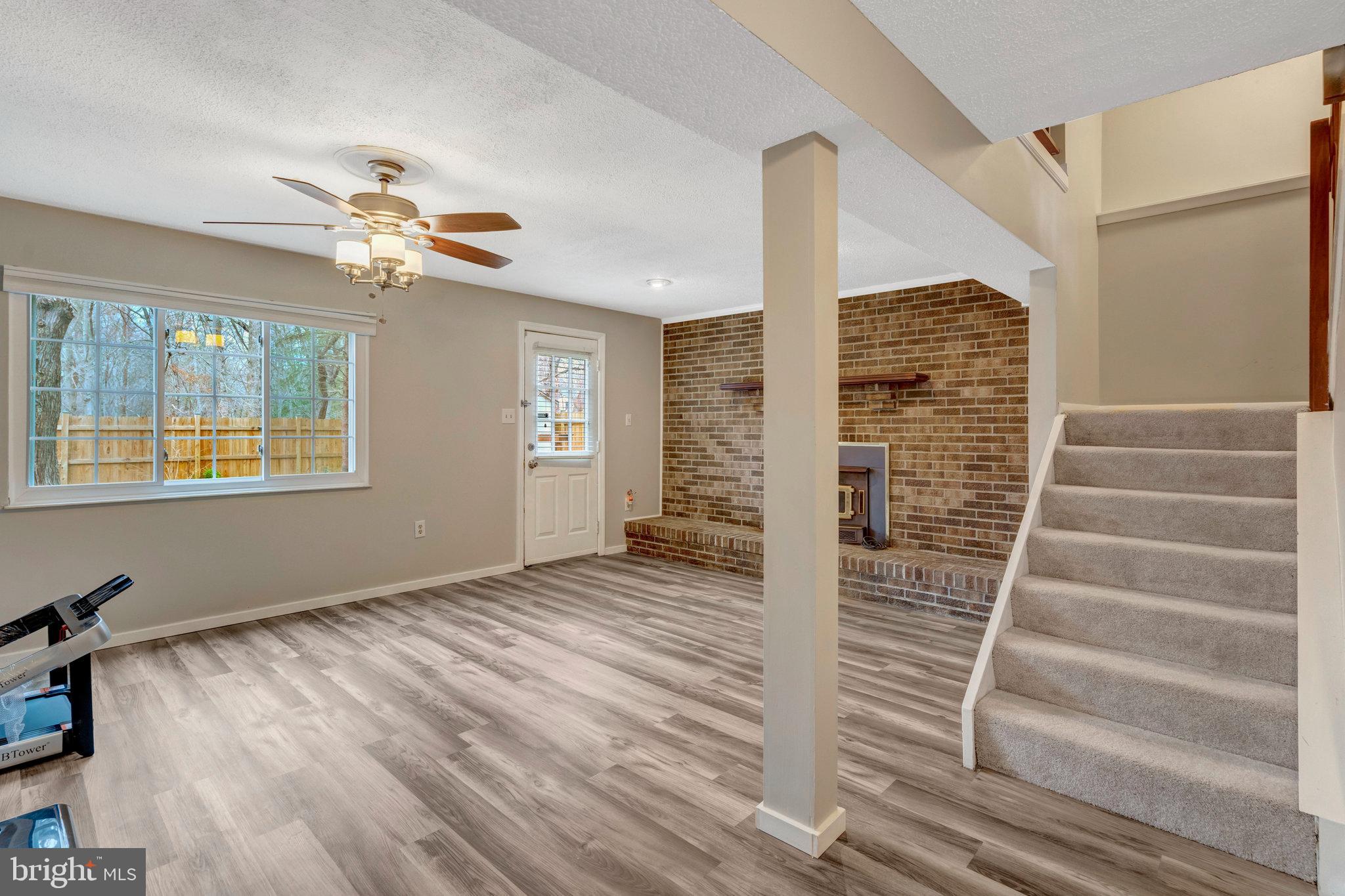 BURKE VILLAGE - Residential