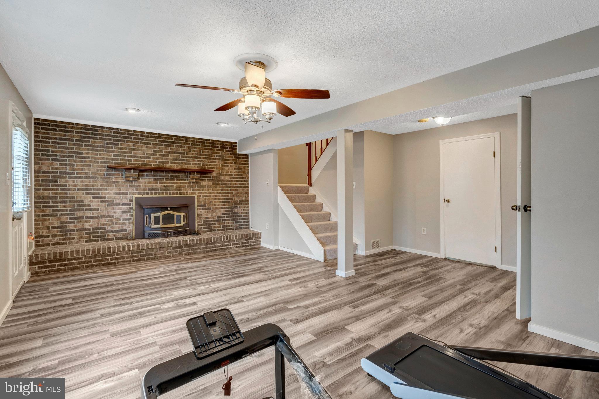 BURKE VILLAGE - Residential