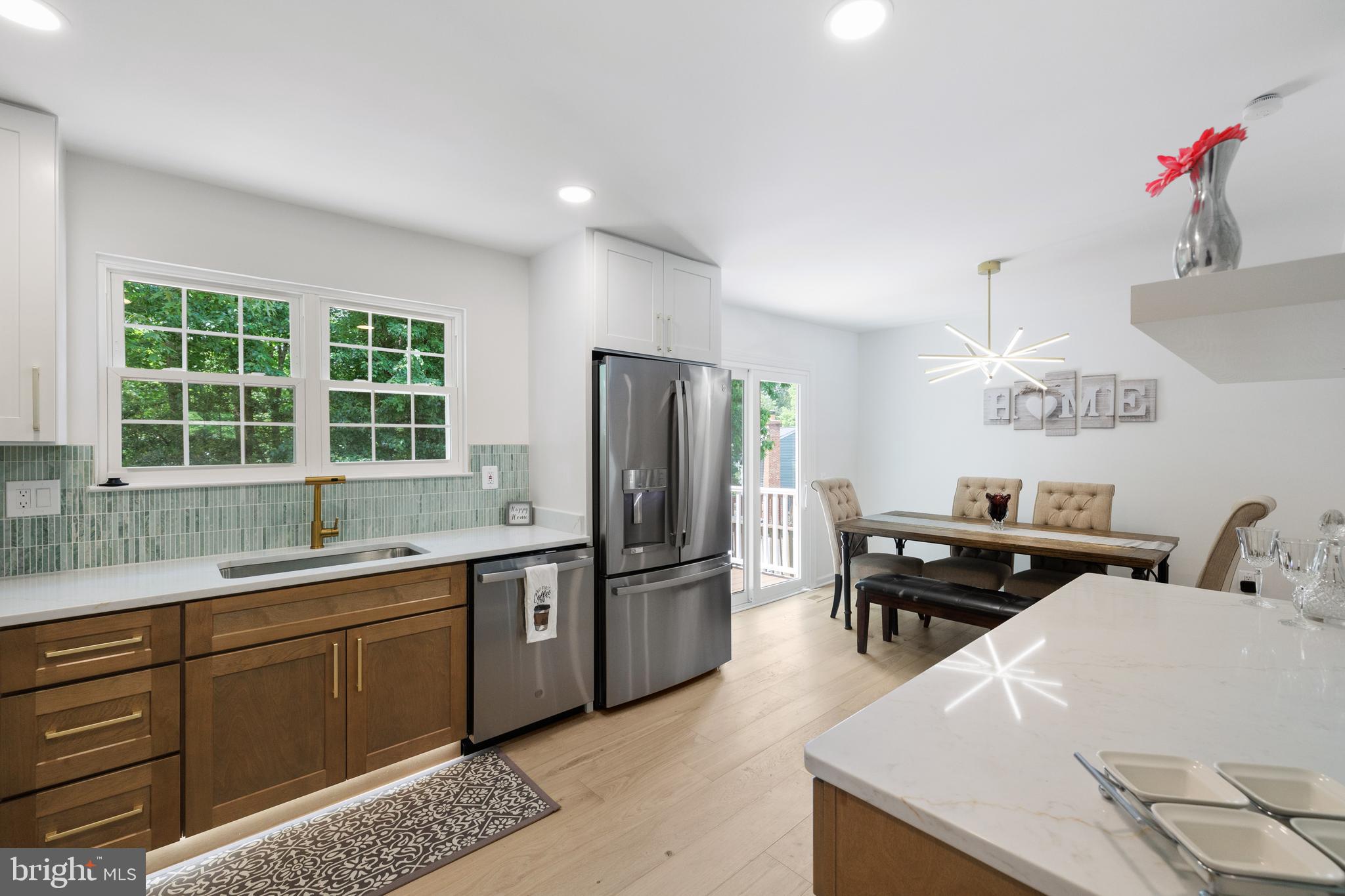 BURKE CENTRE - Residential