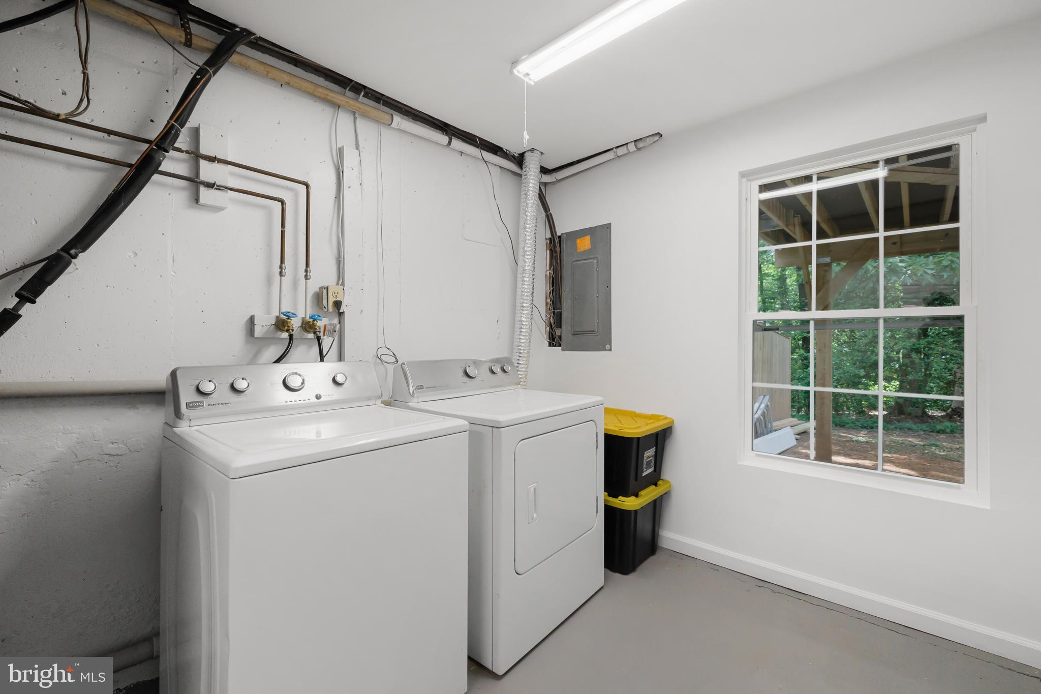 BURKE CENTRE - Residential