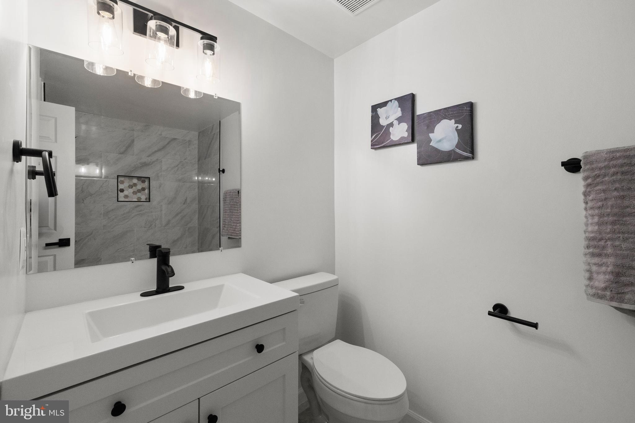 BURKE CENTRE - Residential