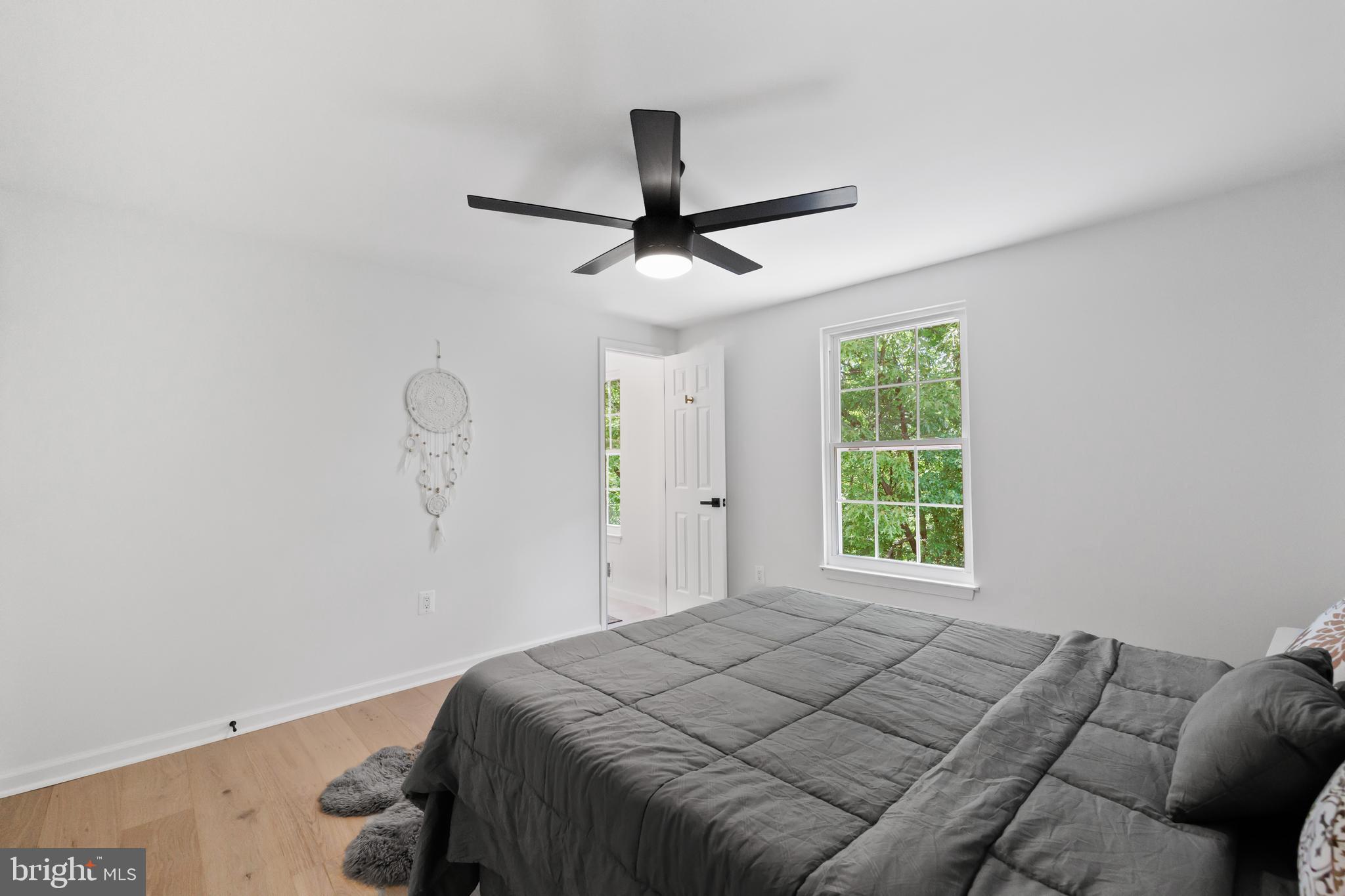 BURKE CENTRE - Residential