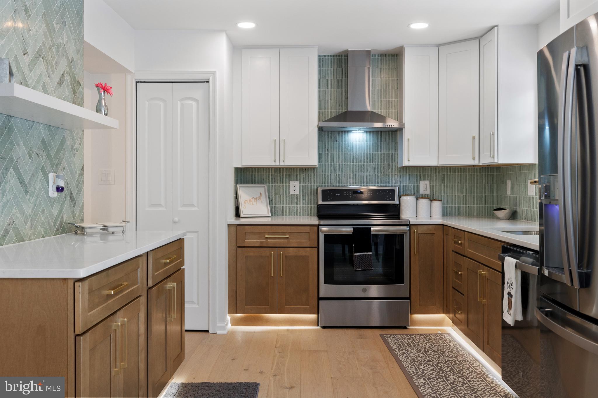 BURKE CENTRE - Residential