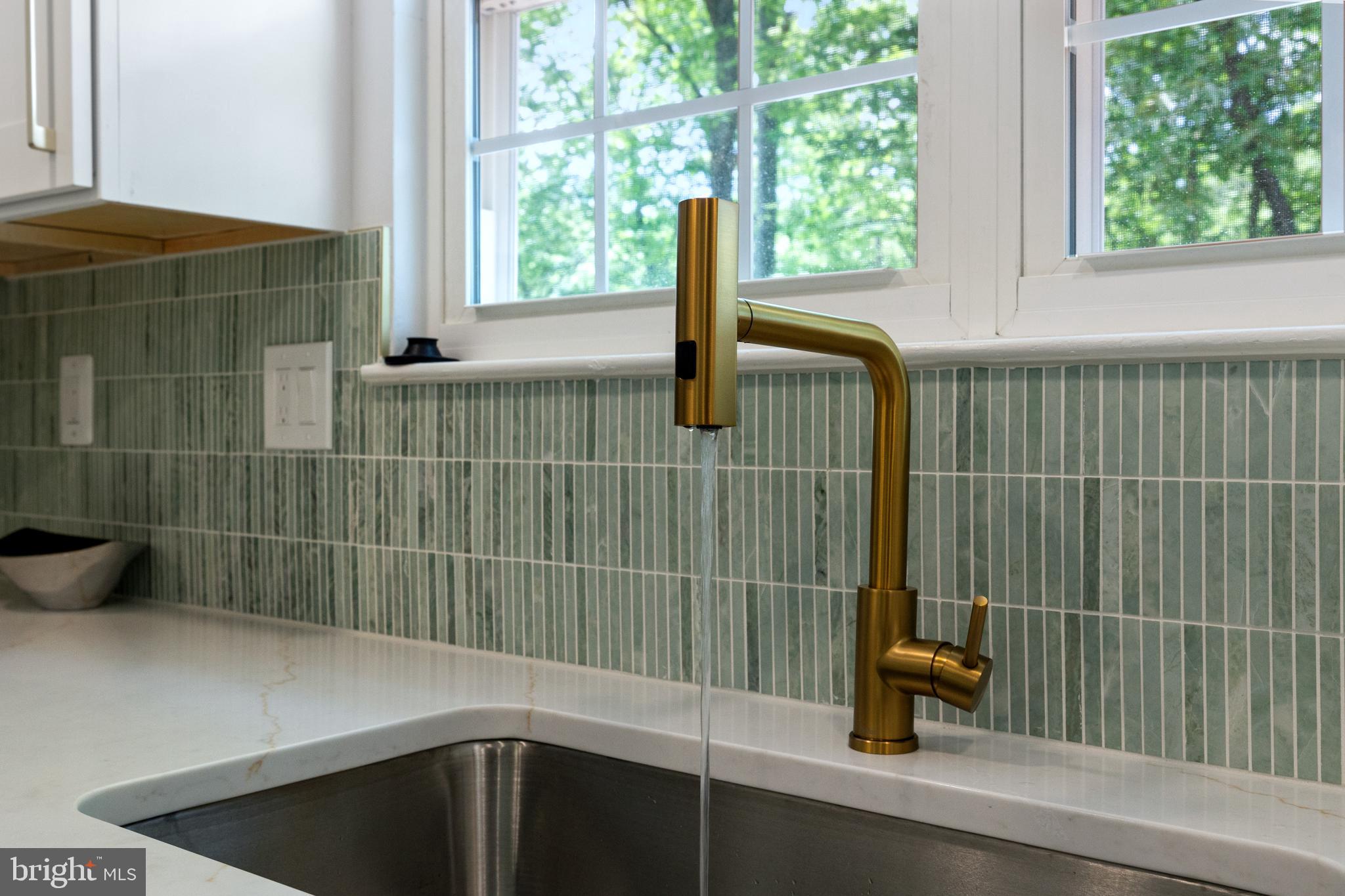 BURKE CENTRE - Residential