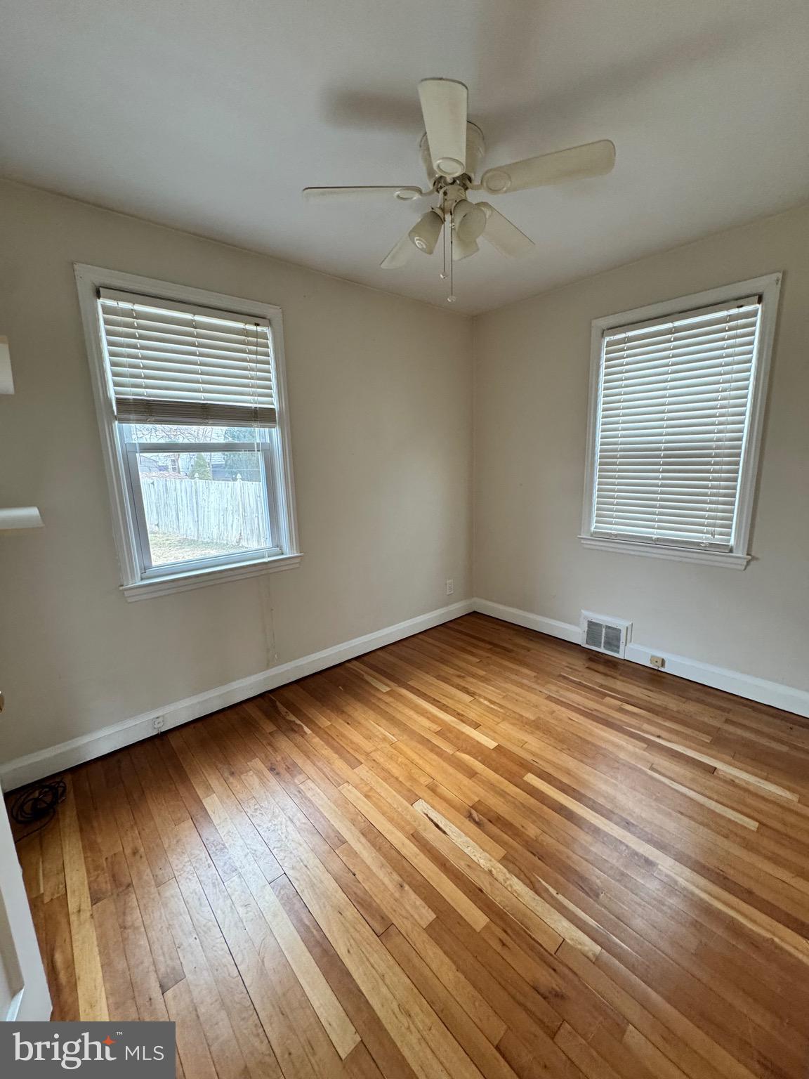 HAMILTON PARK - Residential