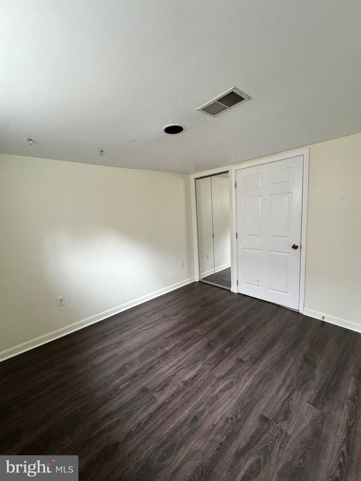 HAMILTON PARK - Residential