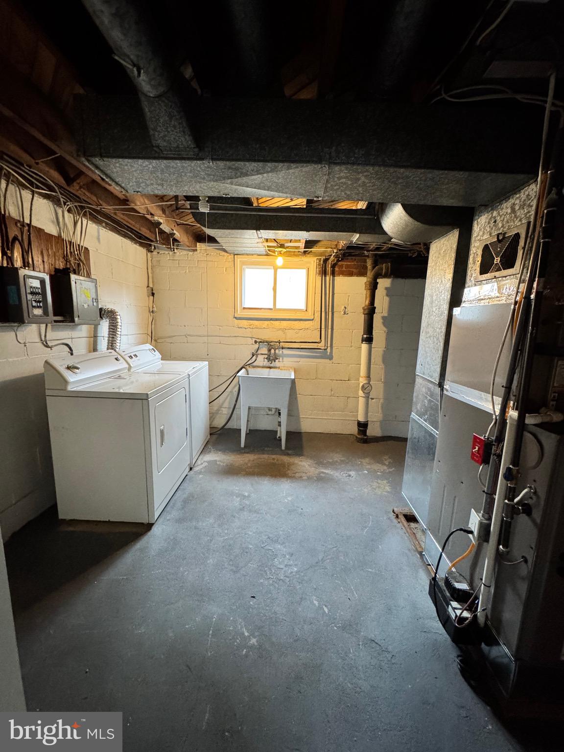 HAMILTON PARK - Residential