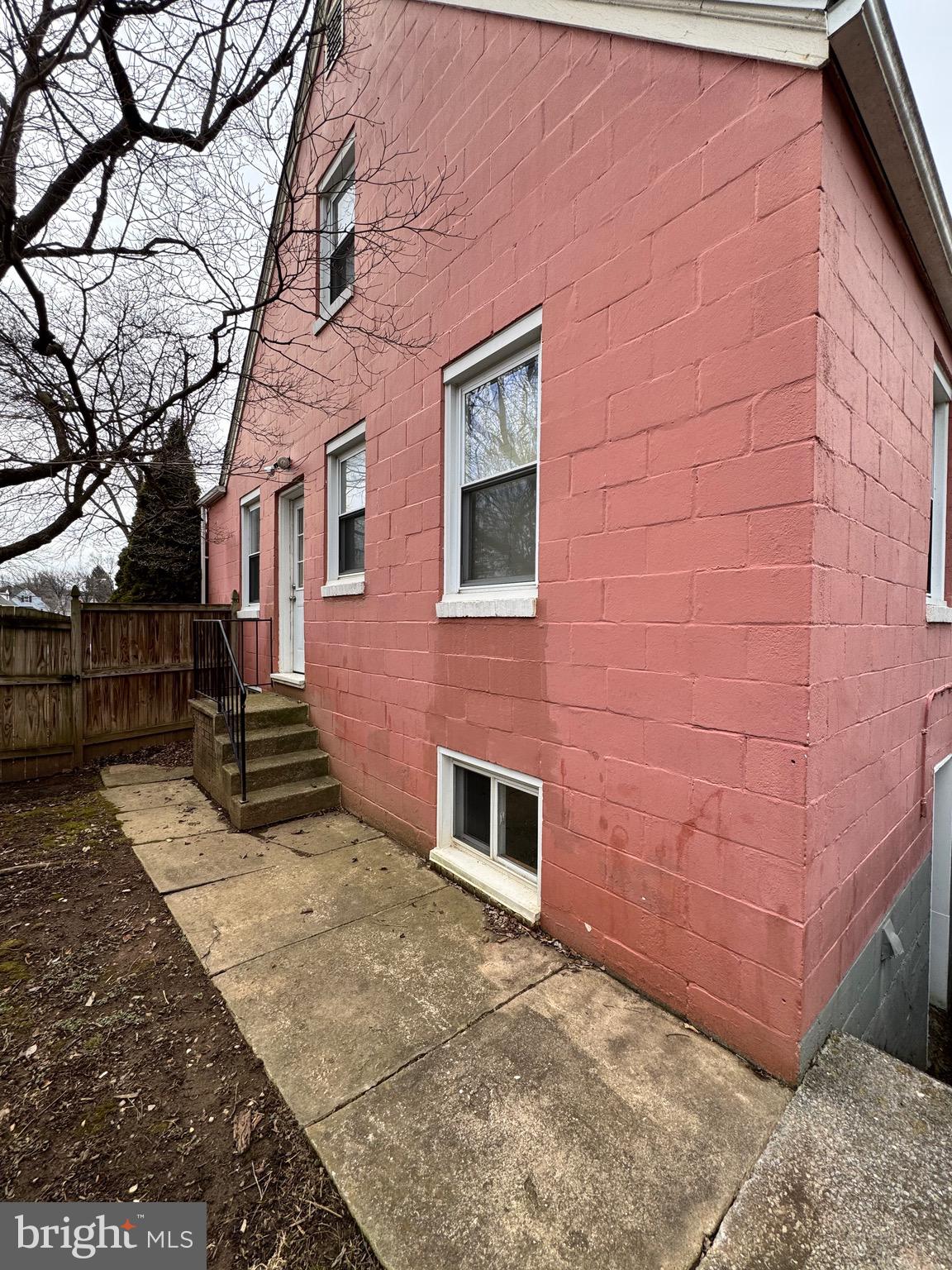 HAMILTON PARK - Residential