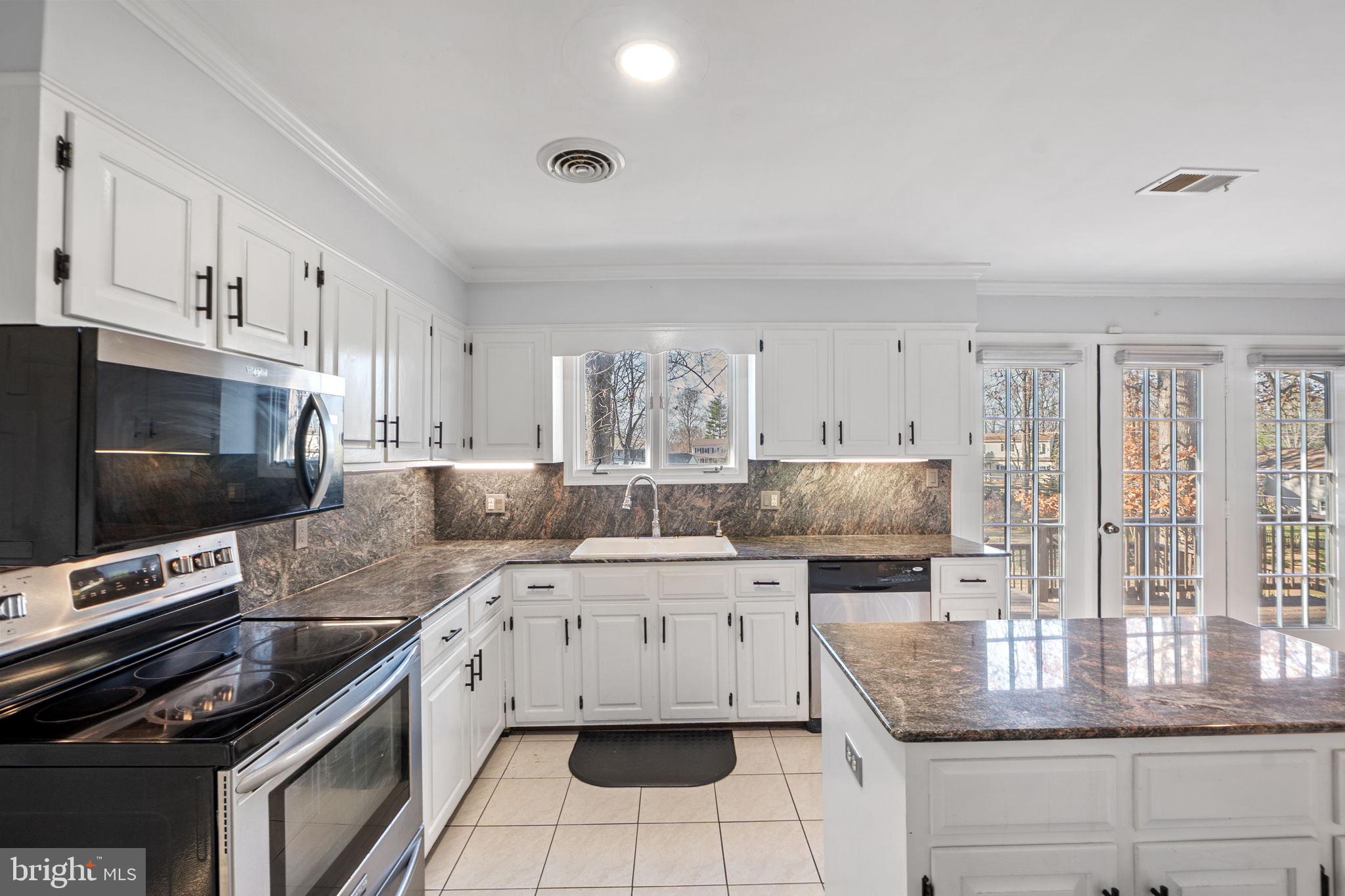 TUSCAWILLA HILLS - Residential