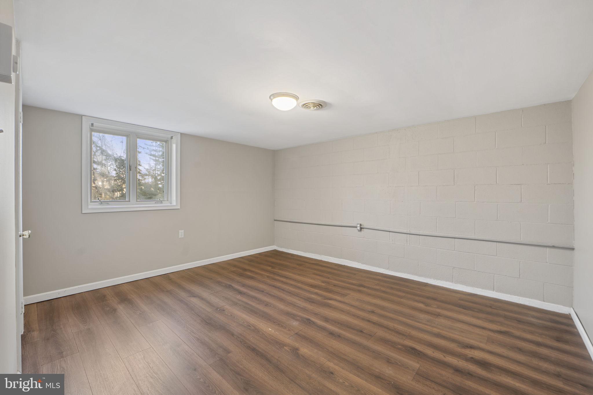 TUSCAWILLA HILLS - Residential