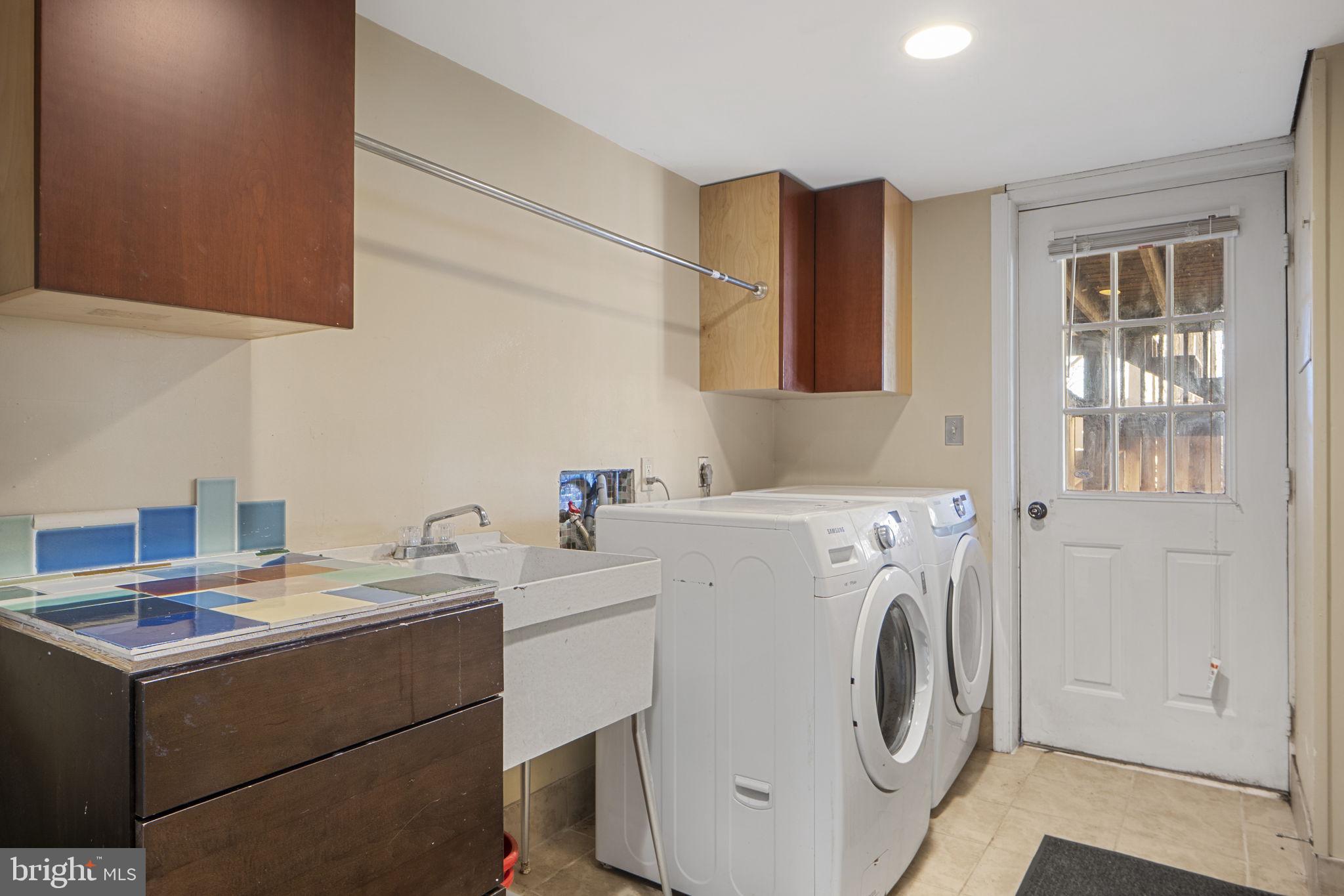 TUSCAWILLA HILLS - Residential