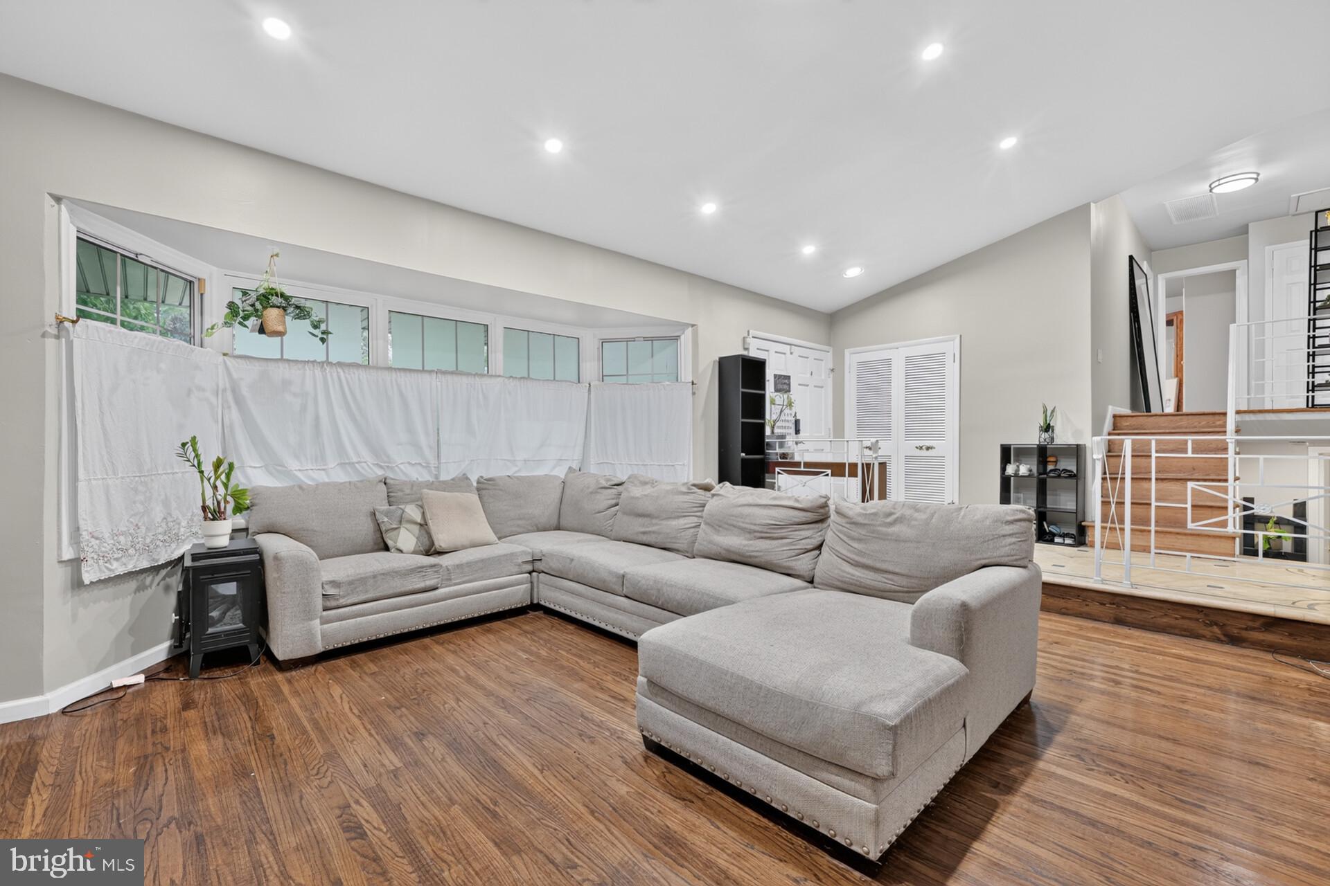 1026 OLD FORD ROAD