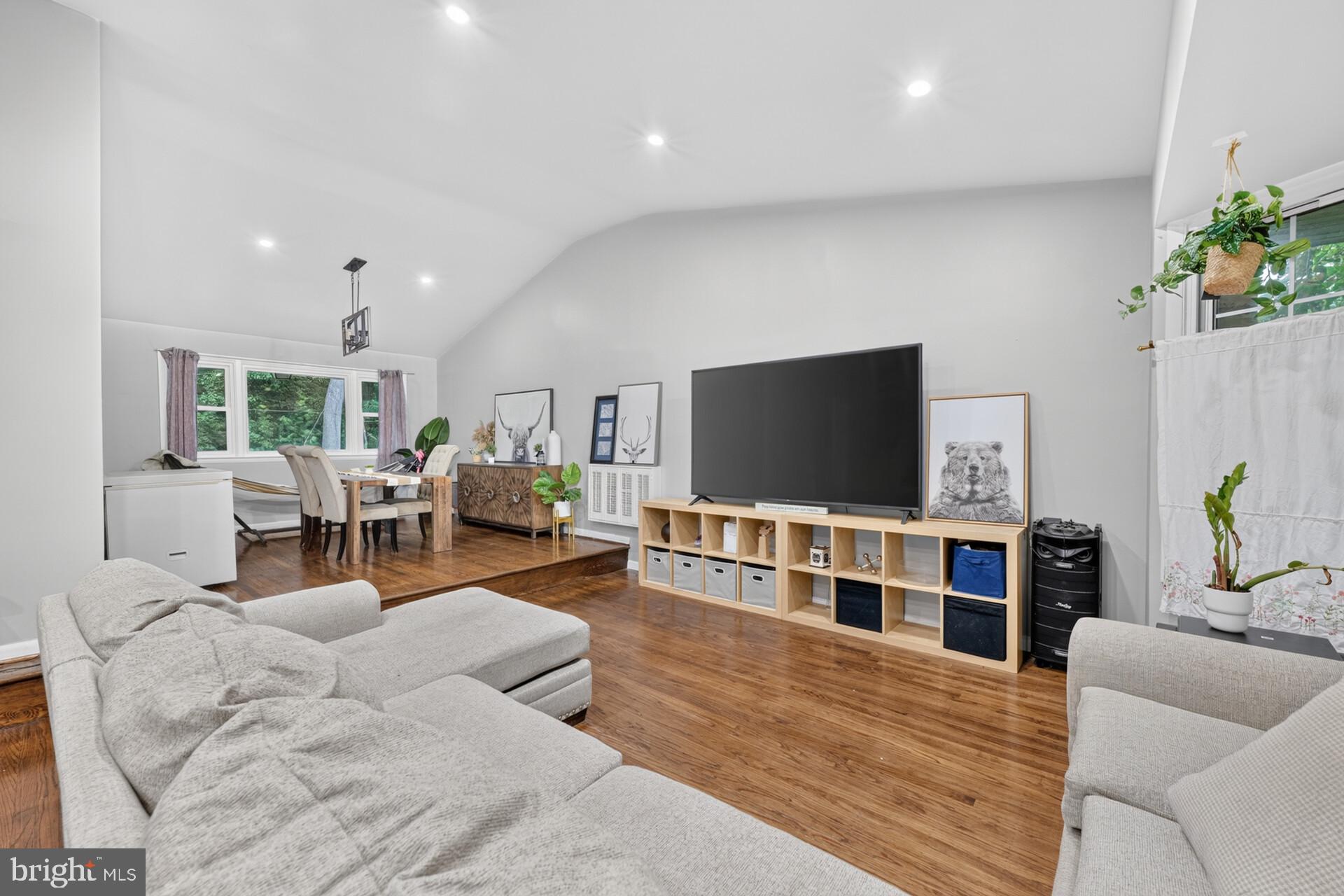 1026 OLD FORD ROAD