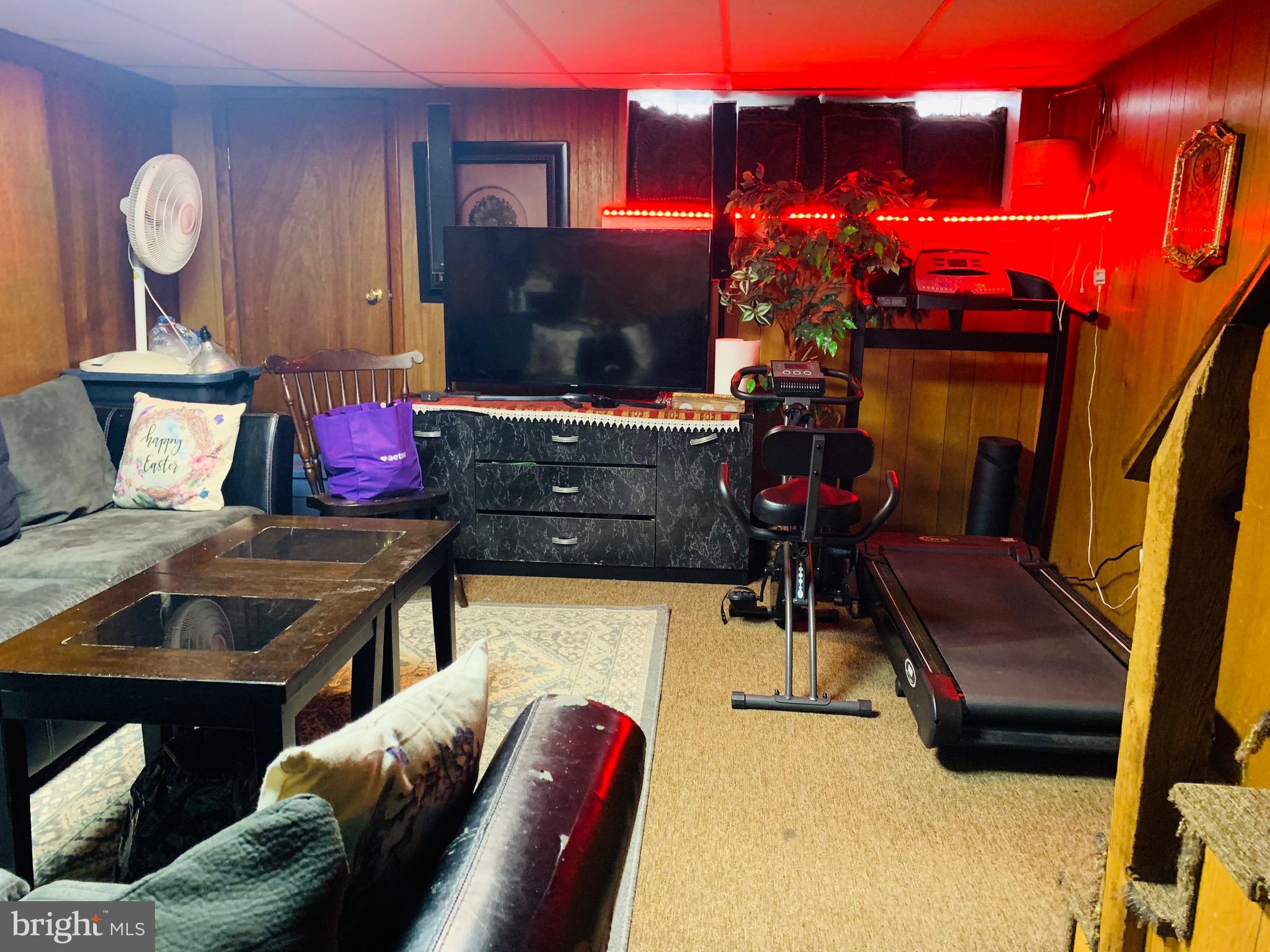 MAYFAIR - Residential