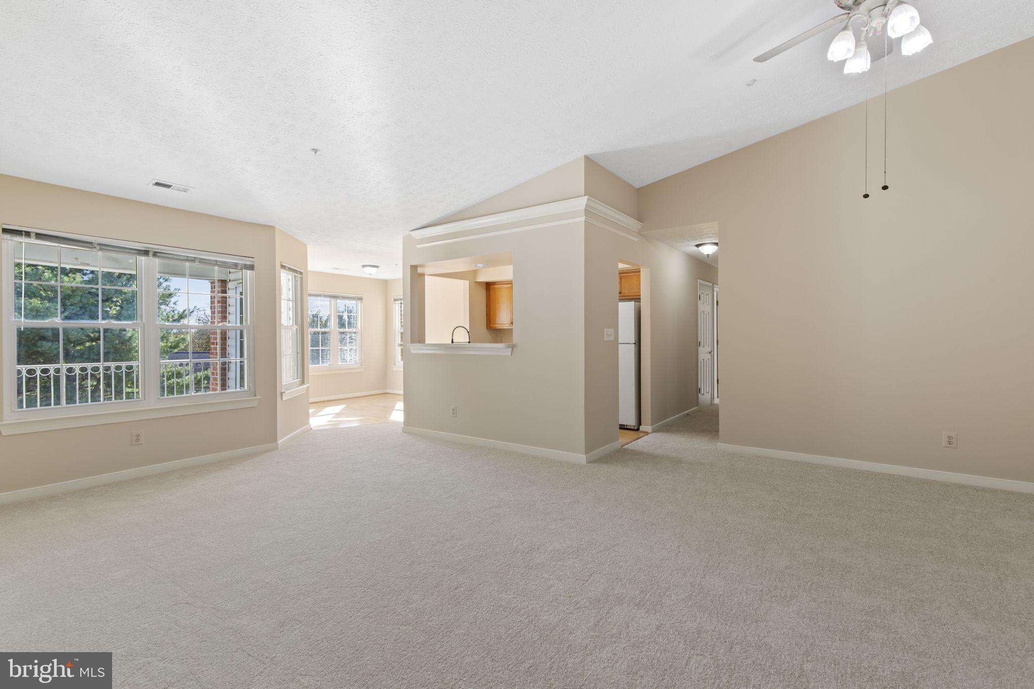 COUNTRY WALK - Residential Lease