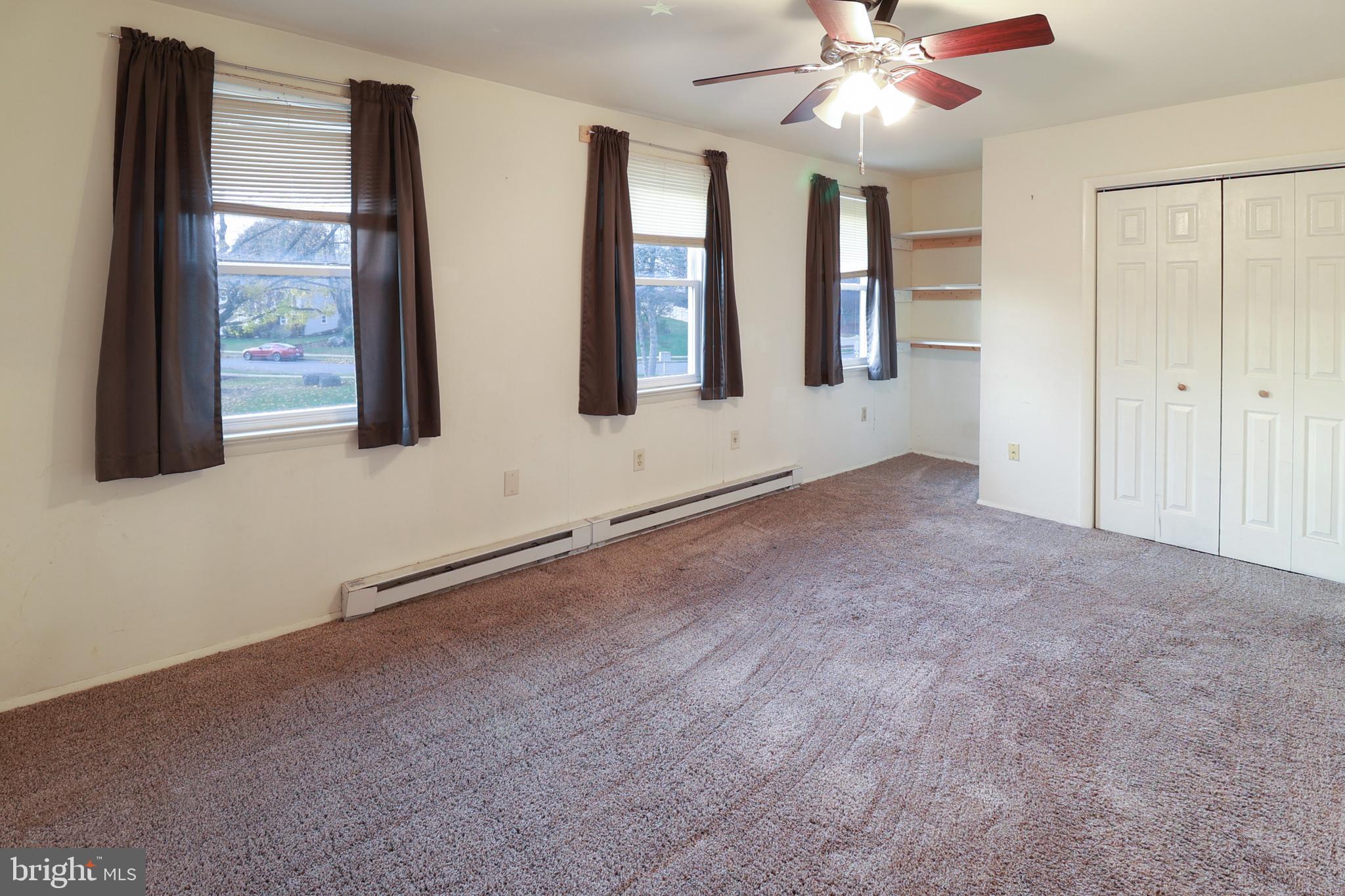 SALEM PARK - Residential