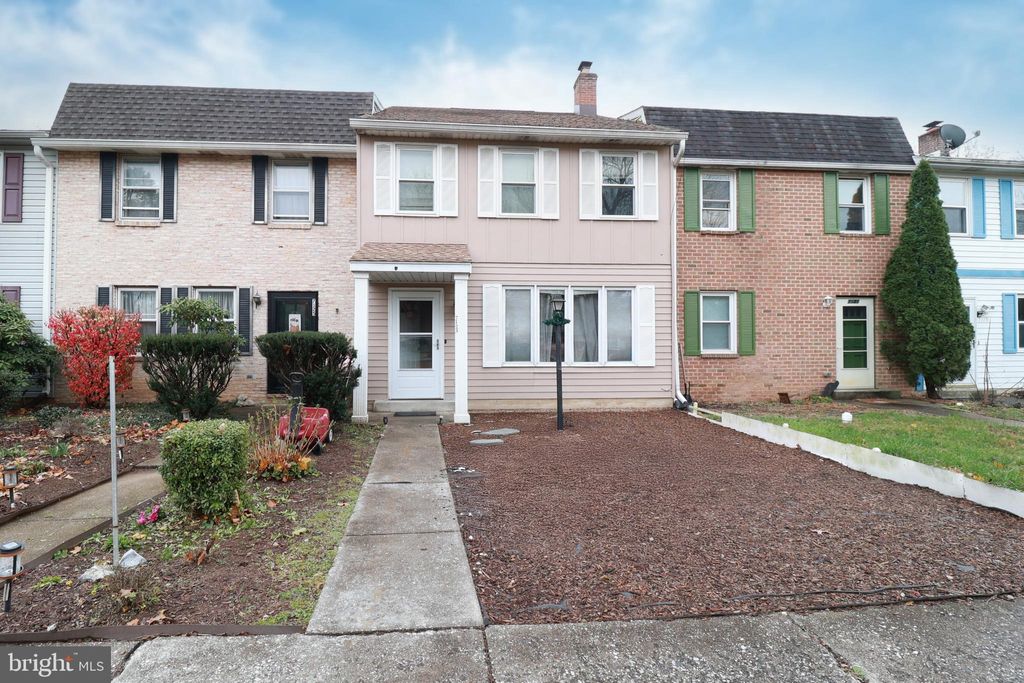 Photo of 7123 Salem Park Circle, MECHANICSBURG, PA 17050 (MLS # PACB2049760)