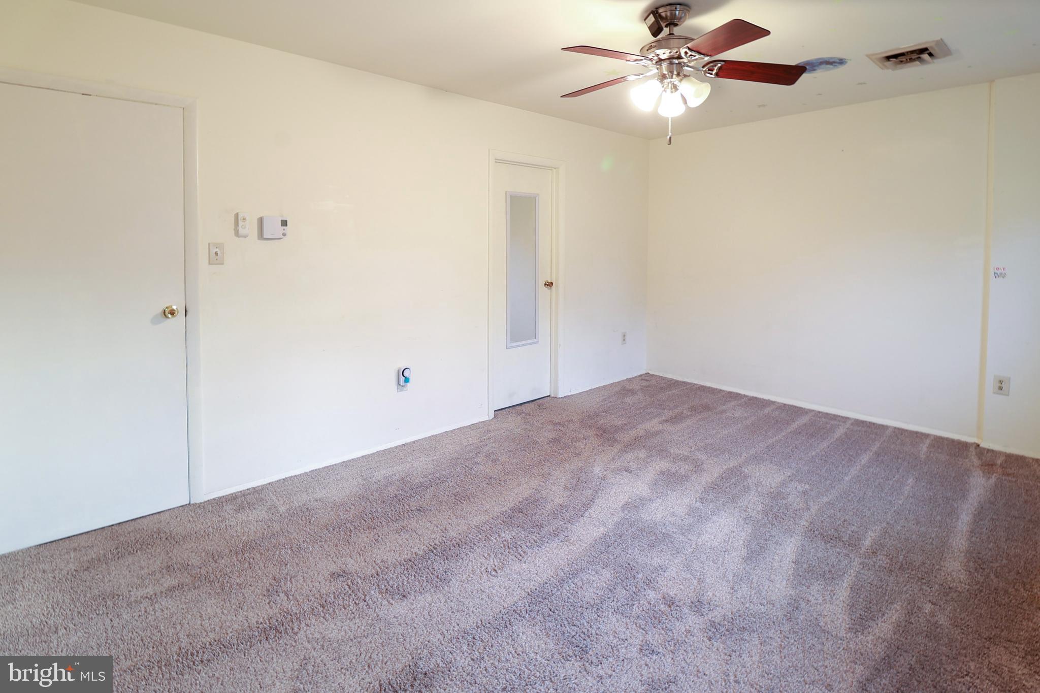 SALEM PARK - Residential