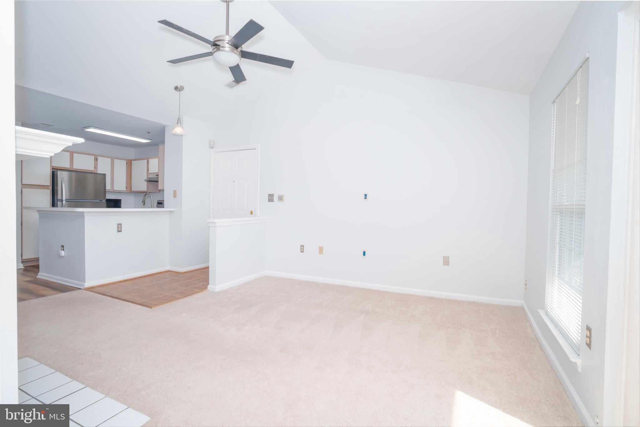 4406 SILVERBROOK LANE J302